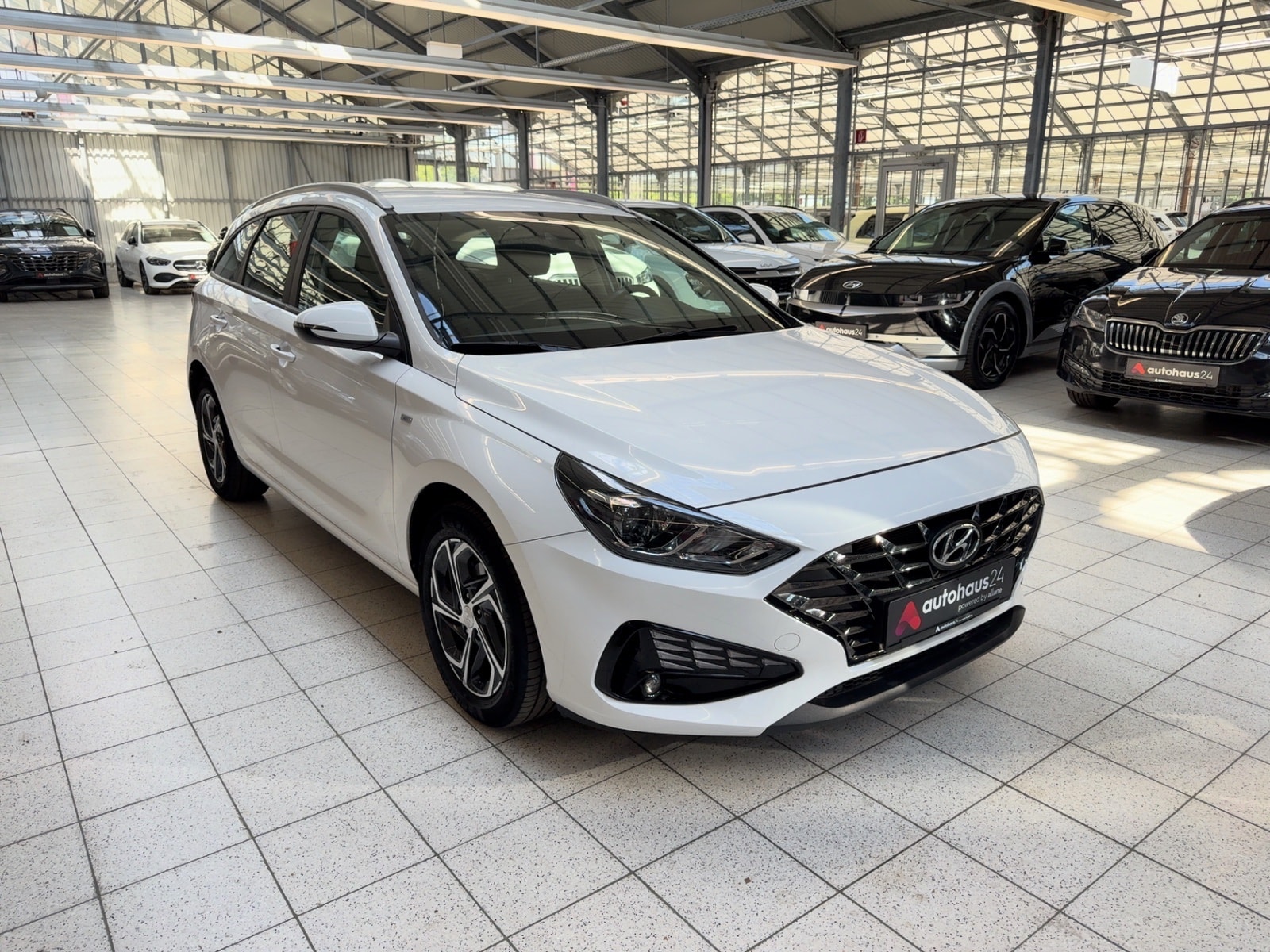 Hyundai i30 Kombi HYUNDAI i30 1.0 T-GDI Hybrid Select Kombi #1