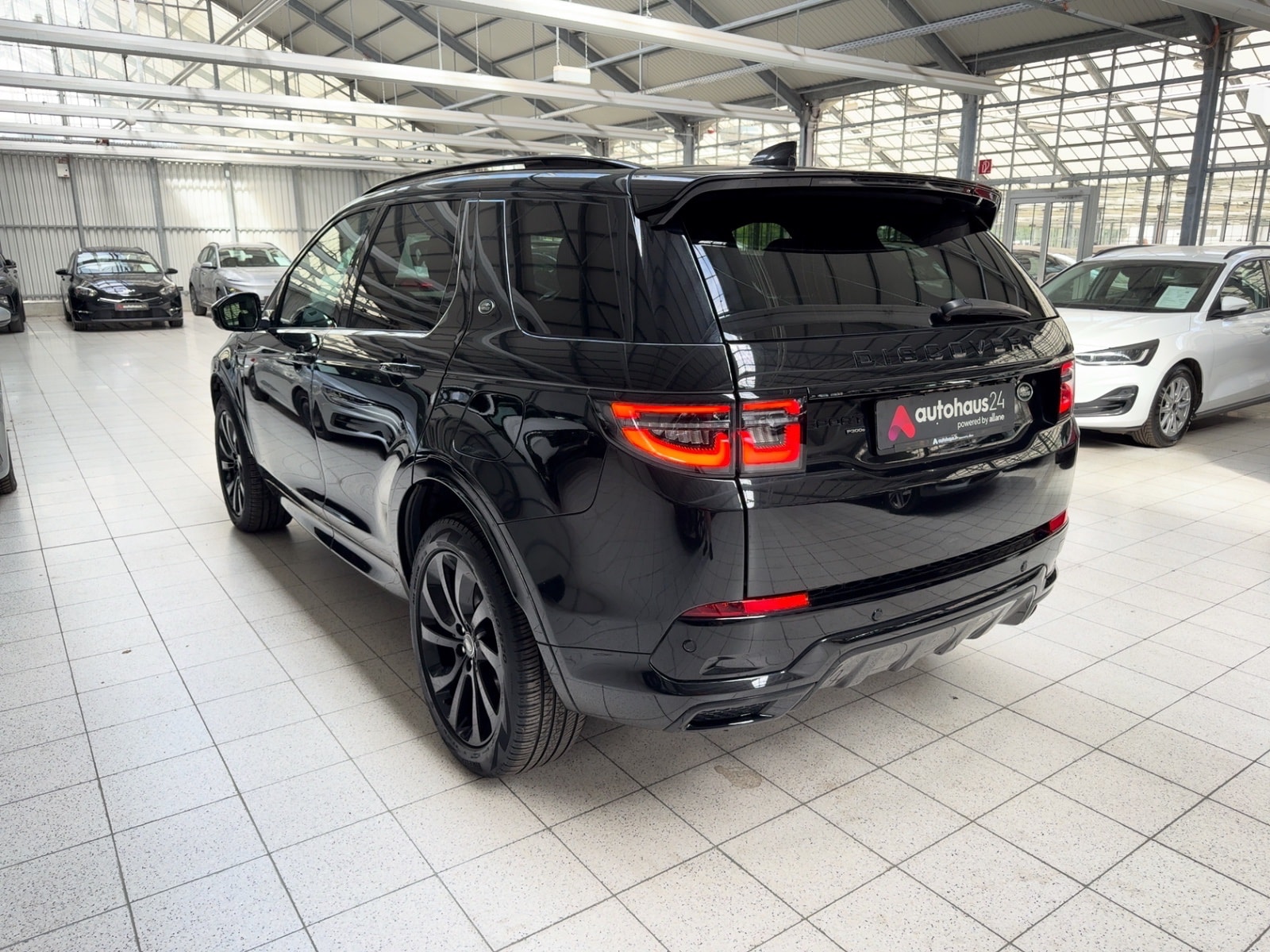 Land Rover Discovery Sport SUV Discovery Sport 1,5 P300e Hybrid SE Hybrid AWD (EU #4