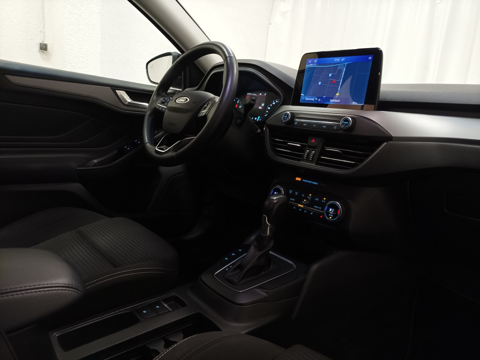 Ford Focus Kombi Focus 1.0 EcoBoost Mild-Hybrid Titanium S/S (EURO #13