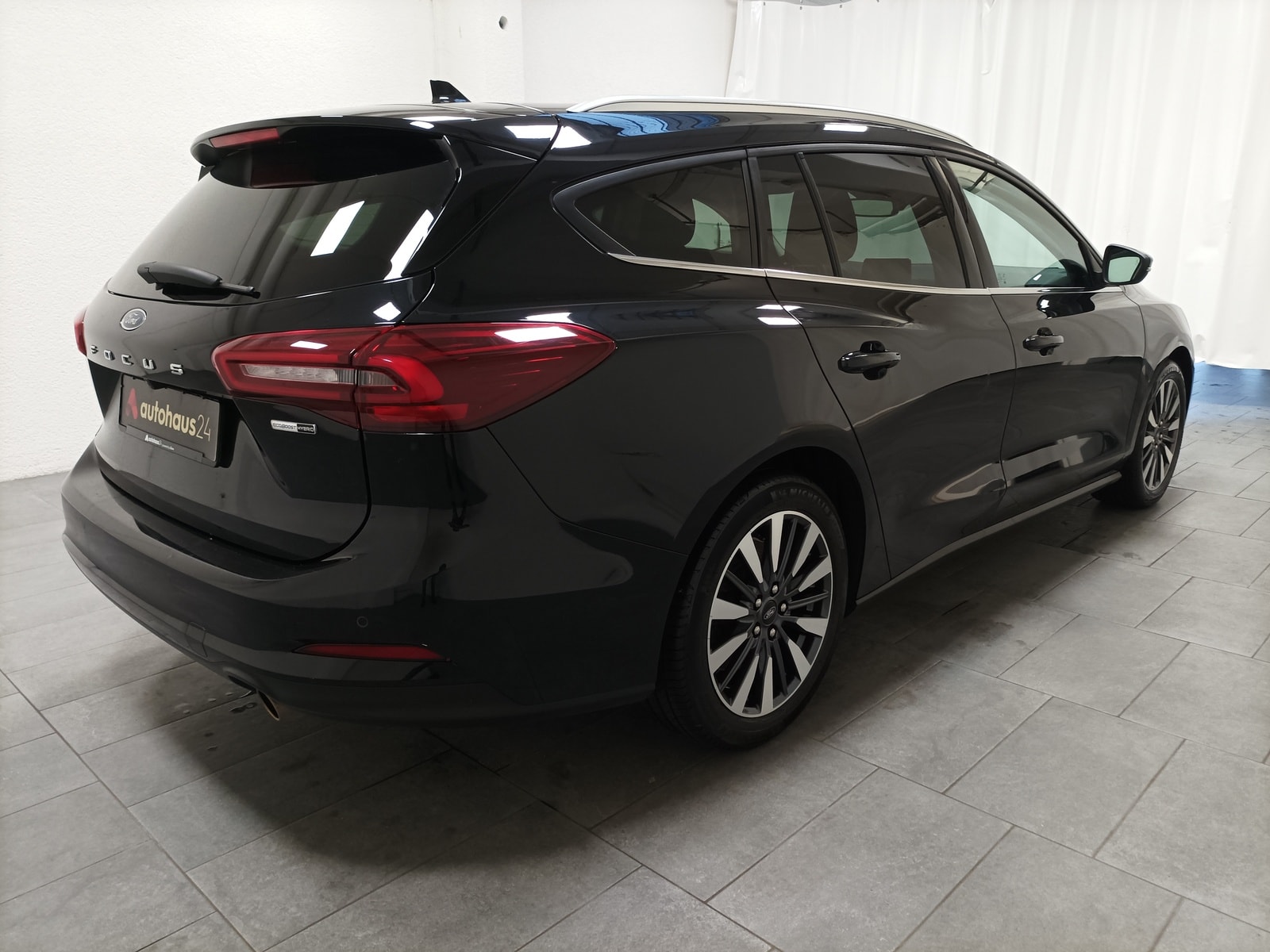 Ford Focus Kombi Focus 1.0 EcoBoost Mild-Hybrid Titanium S/S (EURO #5