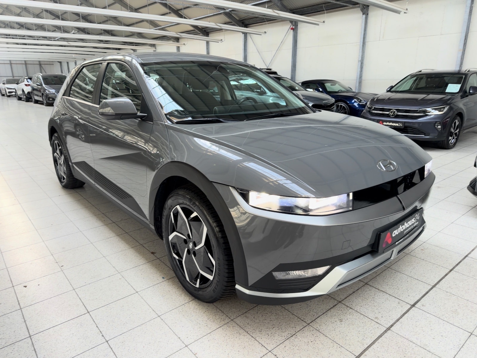 Hyundai IONIQ 5 Limousine HYUNDAI IONIQ 5 58 kWh Heckantrieb Sports Utility Vehicle #1