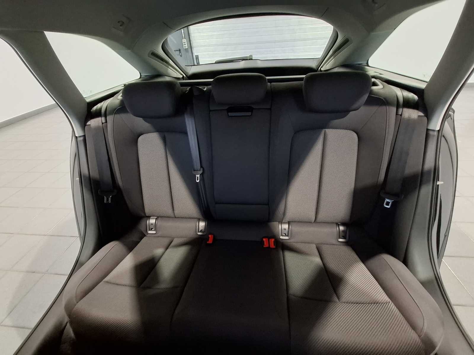 Audi A6 Kombi A6 40 2.0 TDI Avant basis (EURO 6d) #14