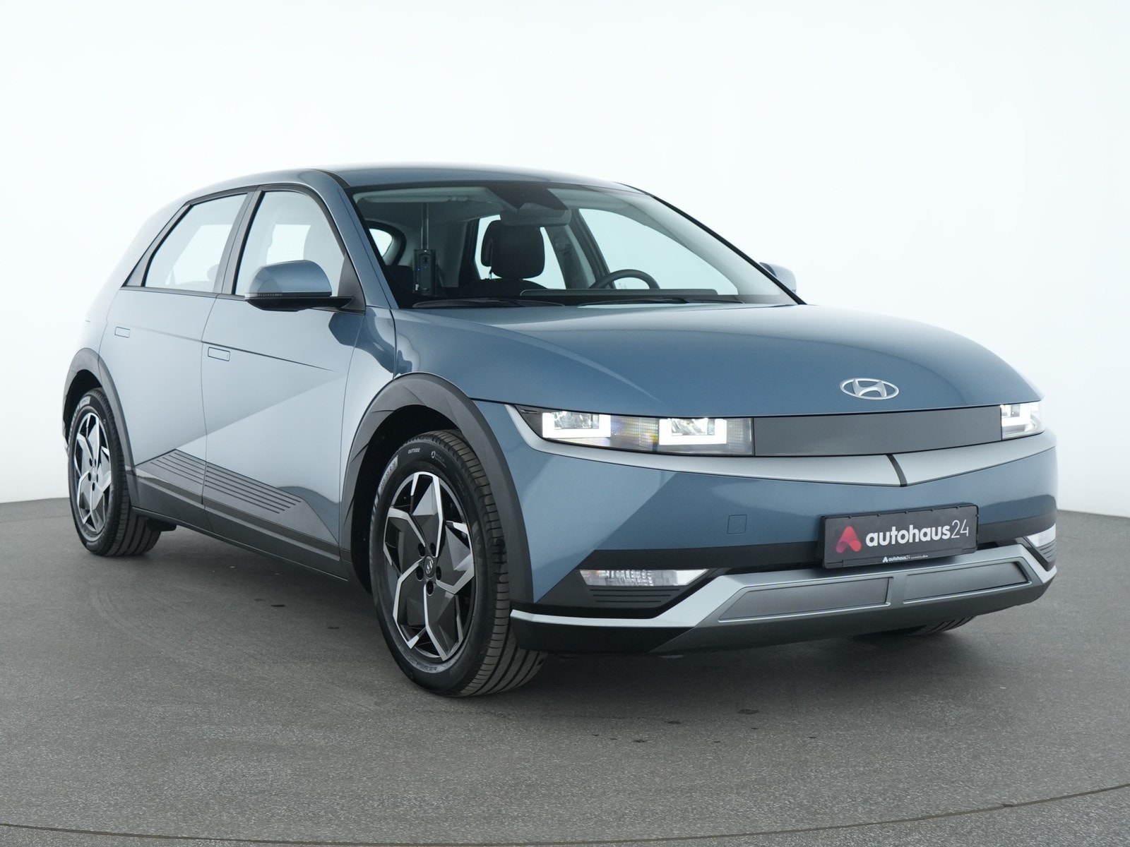 Hyundai IONIQ 5 Limousine HYUNDAI IONIQ 5 58 kWh Heckantrieb Sports Utility Vehicle #1