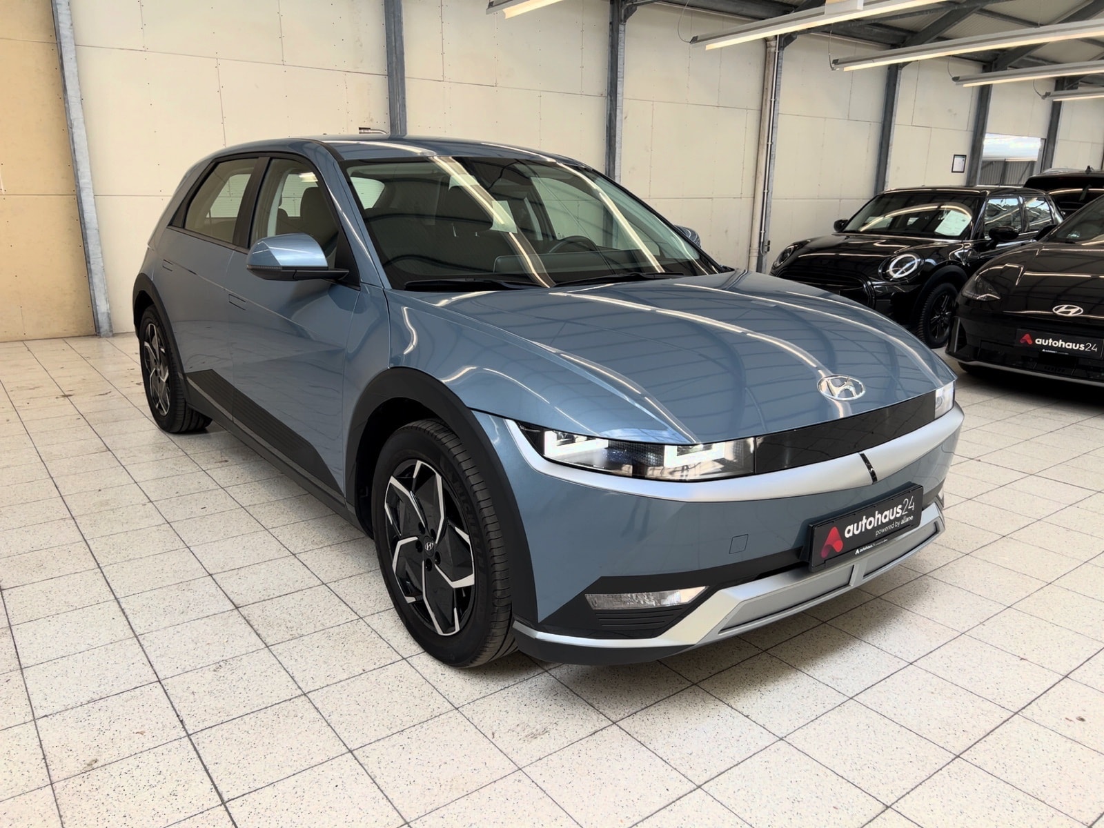 Hyundai IONIQ 5 Limousine HYUNDAI IONIQ 5 58 kWh Heckantrieb Sports Utility Vehicle #1