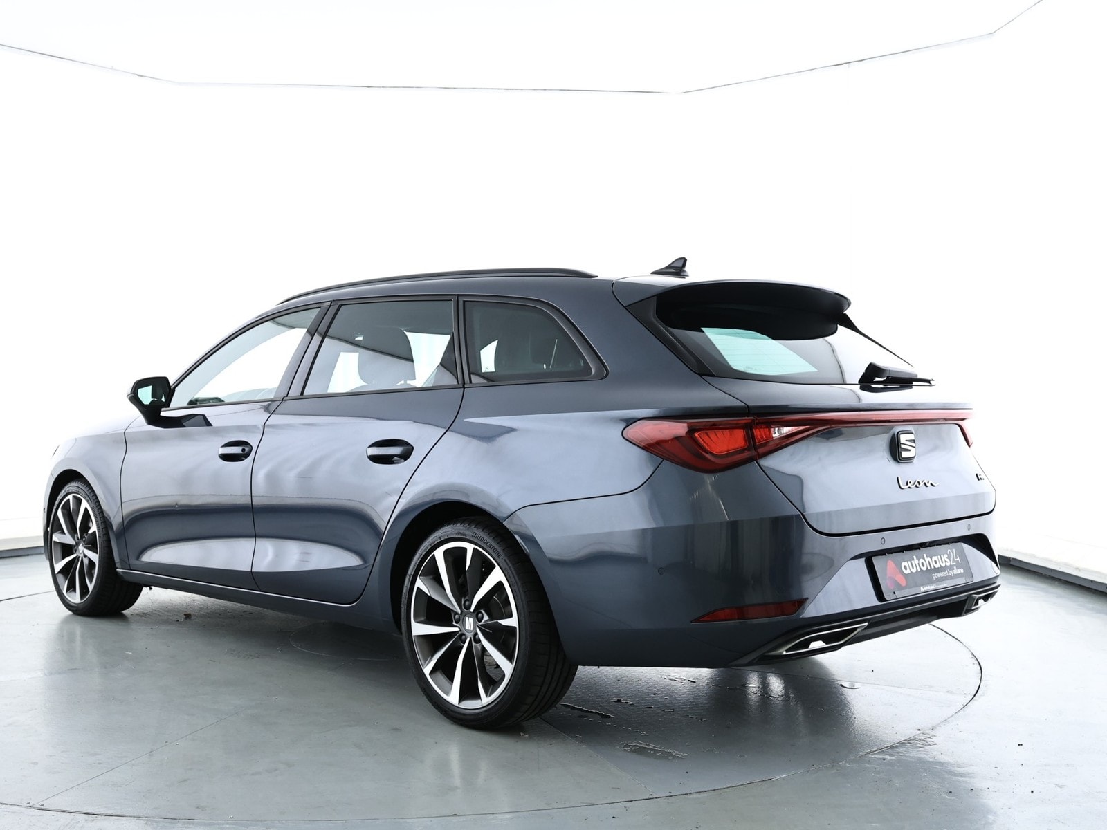 Seat Leon Kombi Leon Sportstourer 1.5 eTSI FR OPF (EURO 6d) #4