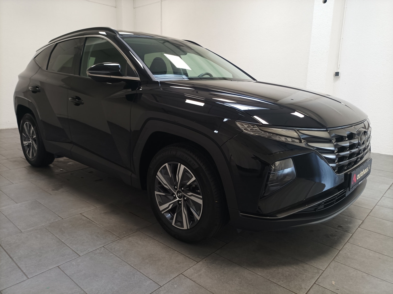 Hyundai Tucson SUV / Crossover / Geländewagen HYUNDAI Tucson 1.6 T-GDI 169kW Hybrid Trend Auto Sports Utility Vehicle #1