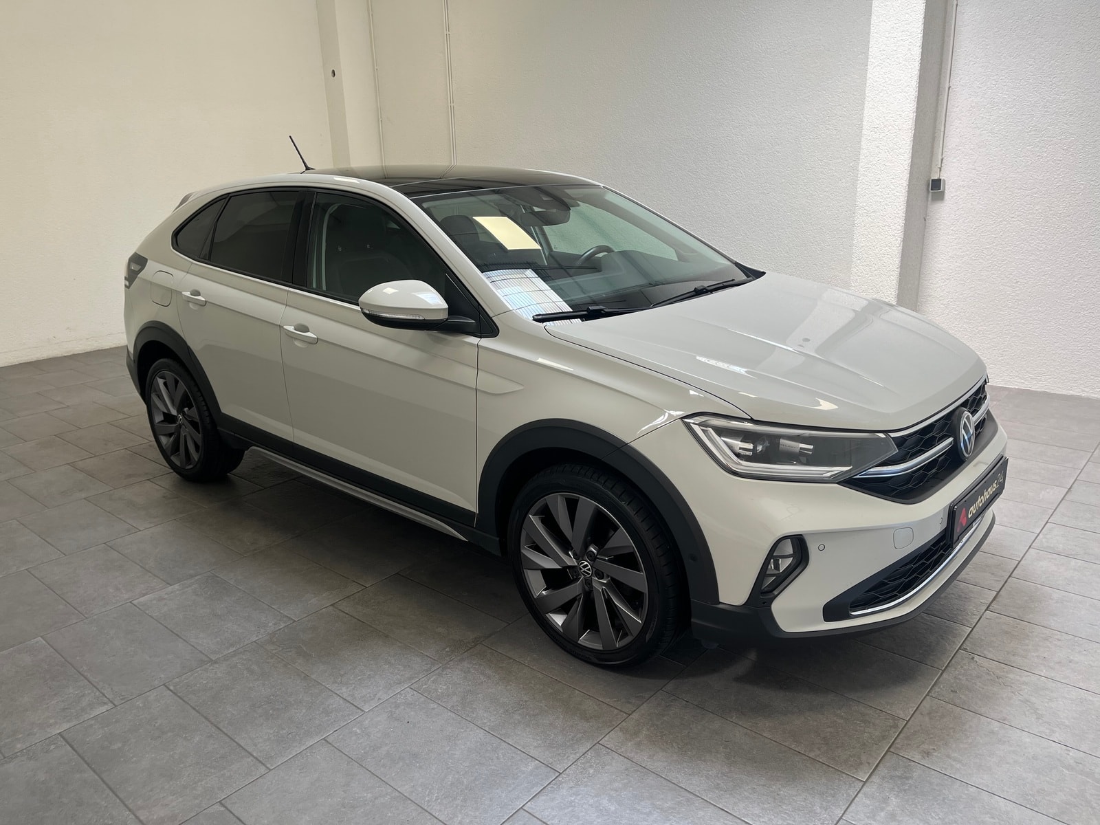 Volkswagen Taigo SUV / Crossover / Geländewagen VOLKSWAGEN Taigo 1.5 TSI OPF DSG Style Sports Utility Vehicle #1