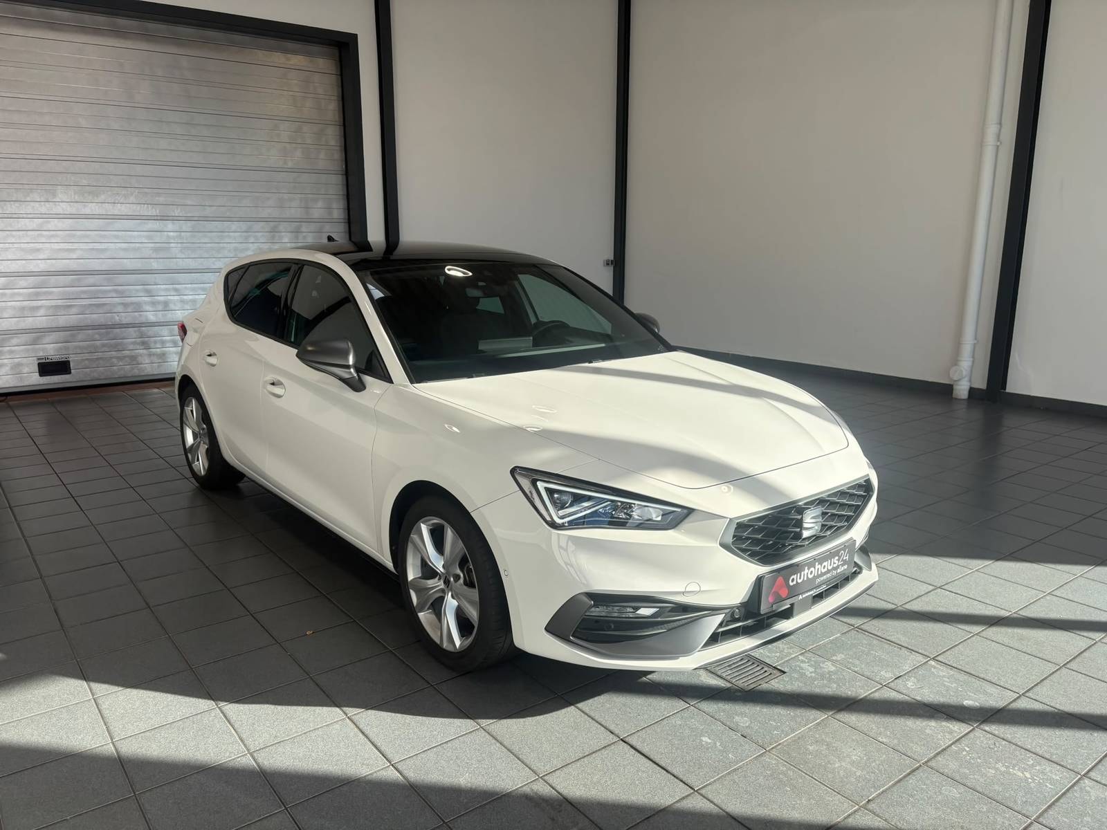 SEAT Leon Limousine SEAT Leon 1.5 eTSI ACT 110kW FR DSG Schräghecklimousine #1