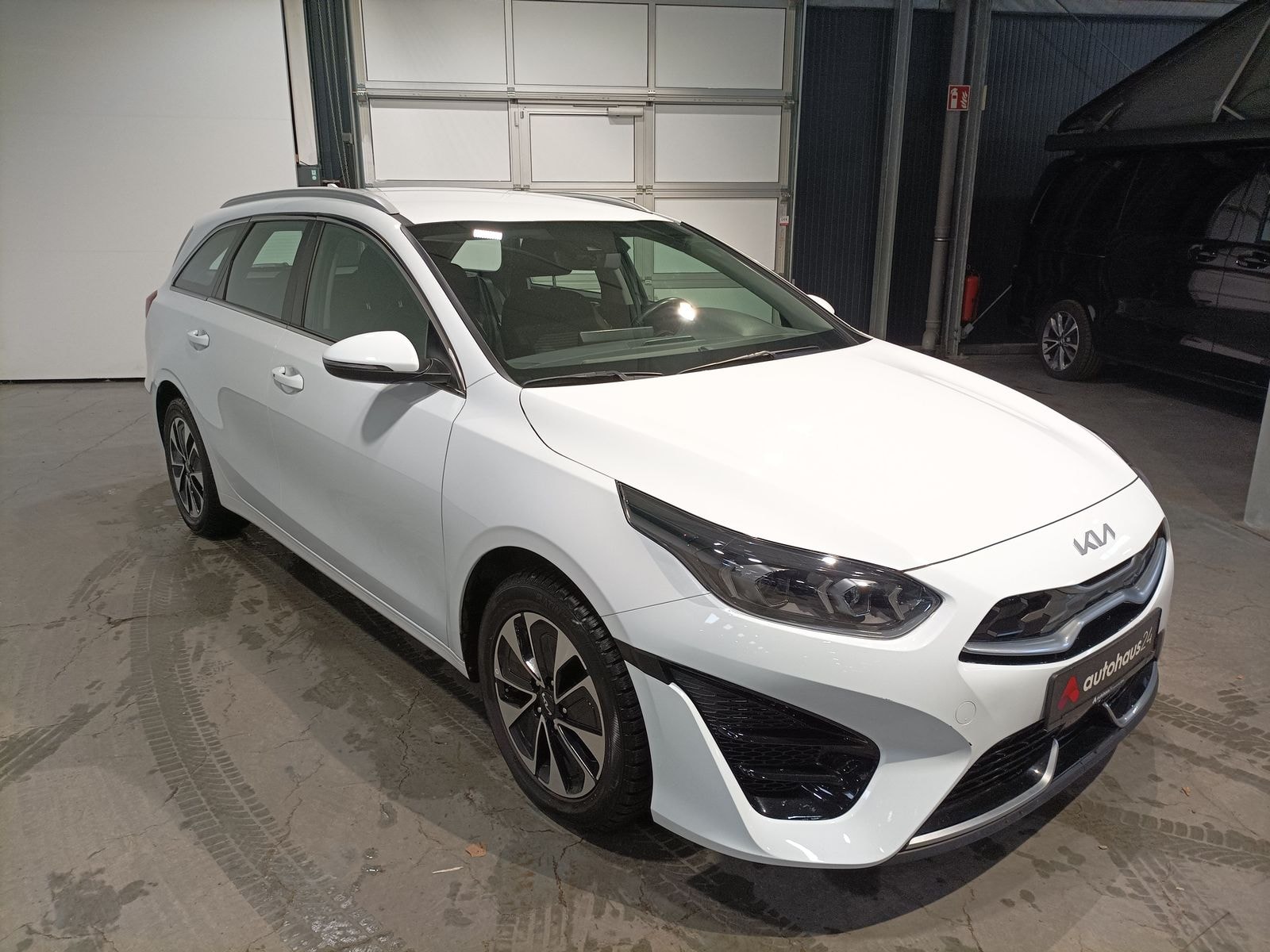 Kia Ceed Kombi KIA Ceed 1.6 GDI Plug-In Hybrid Vision Sportsw. Kombi #1