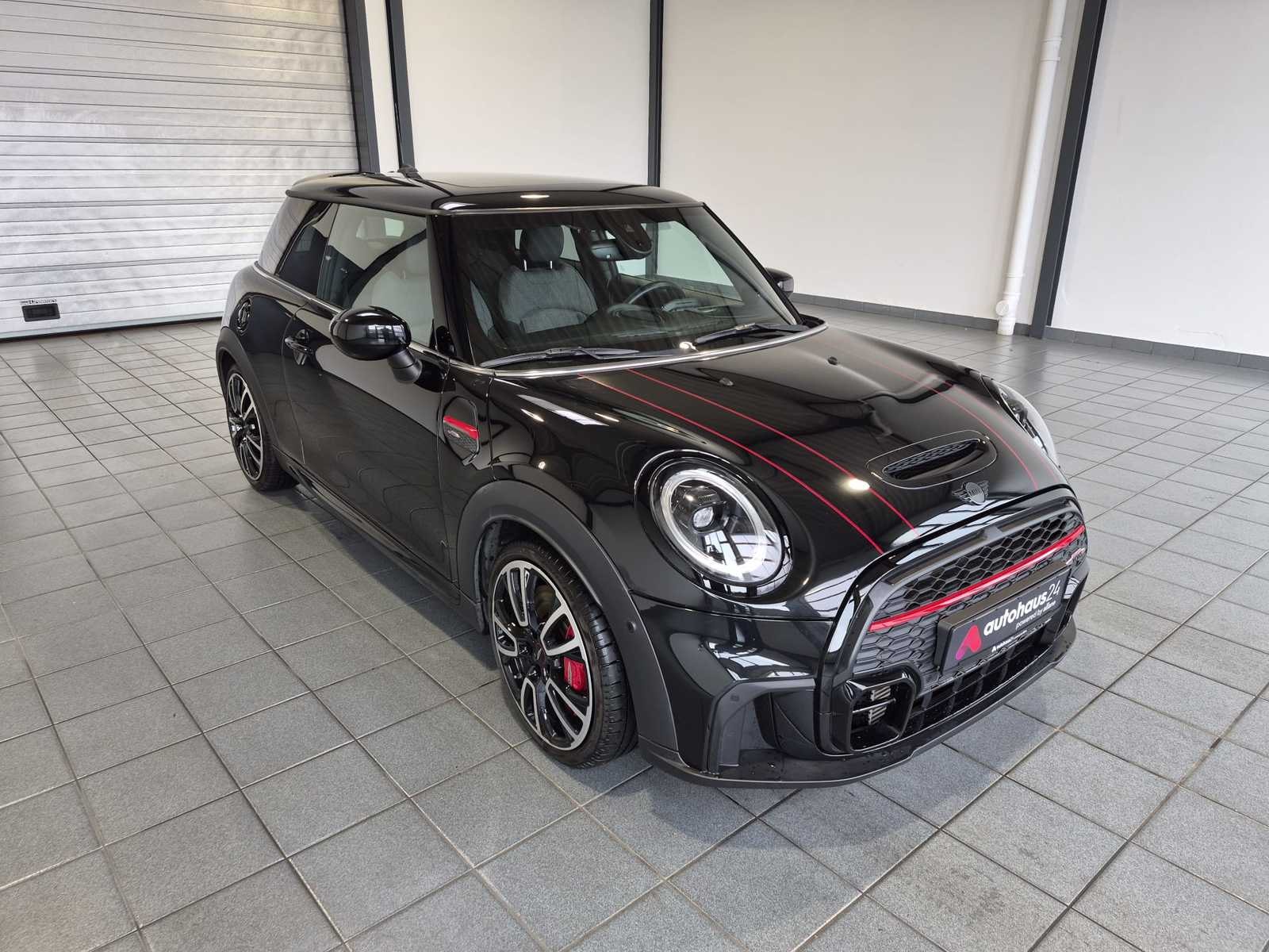 MINI 3-Türer Limousine MINI MINI JCW John Cooper Works Trim Steptronic Schräghecklimousine #1