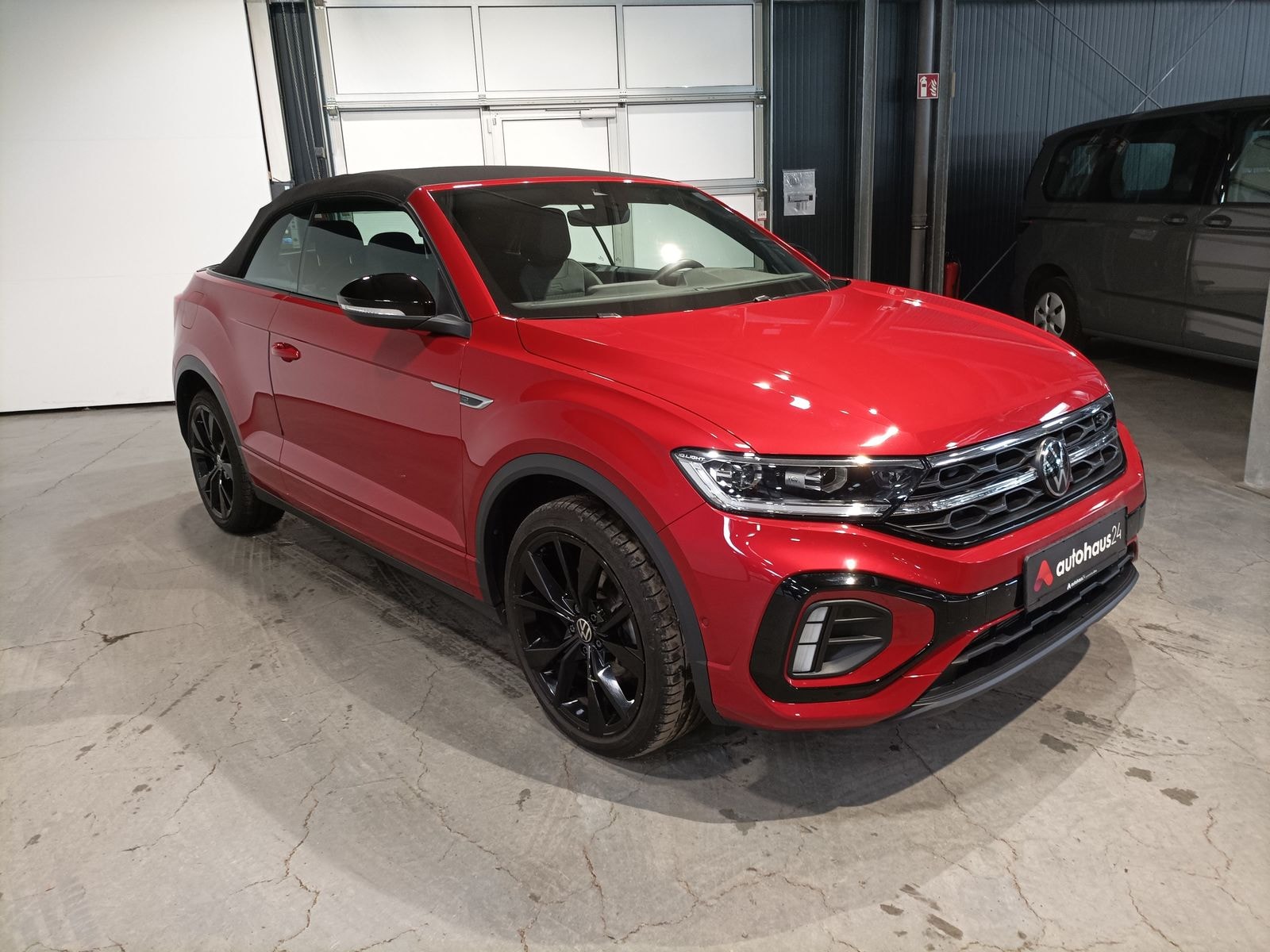 Volkswagen T-Roc Cabrio / Roadster VOLKSWAGEN T-Roc Cabriolet 1.5 TSI OPF DSG R-Line Cabriolet #1