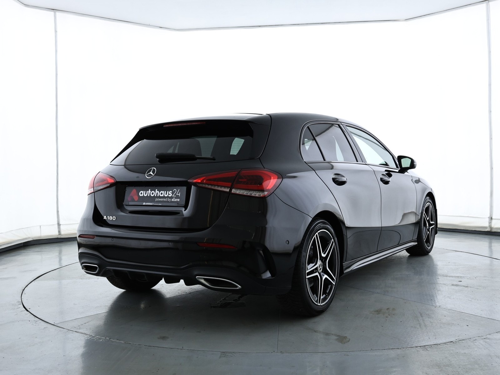 Mercedes Benz A-Klasse Limousine A 180 AMG Line (EURO 6d) #5