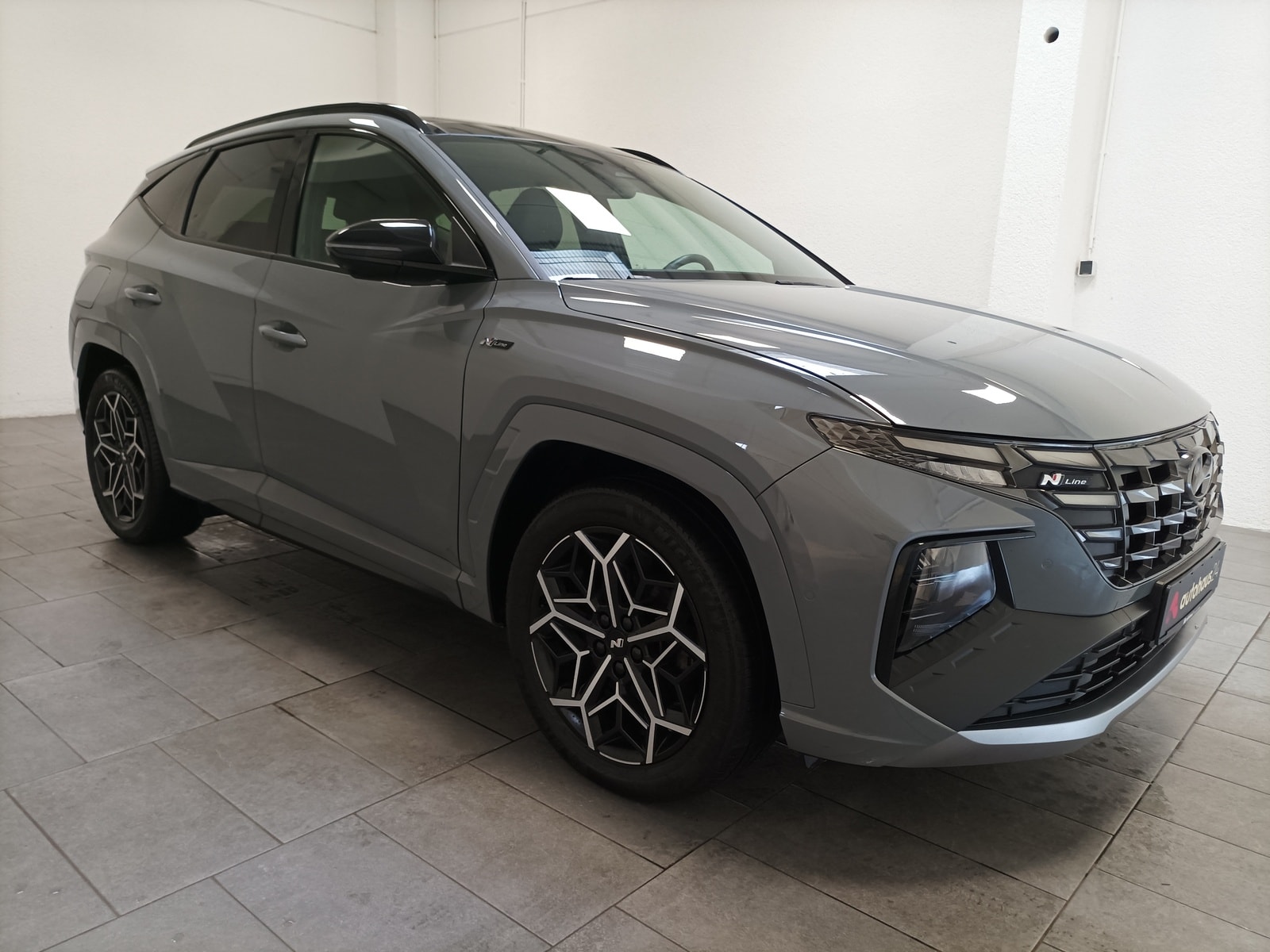 Hyundai Tucson SUV / Crossover / Geländewagen HYUNDAI Tucson 1.6 T-GDI Plug-in Hybrid 4WD Auto Sports Utility Vehicle #1