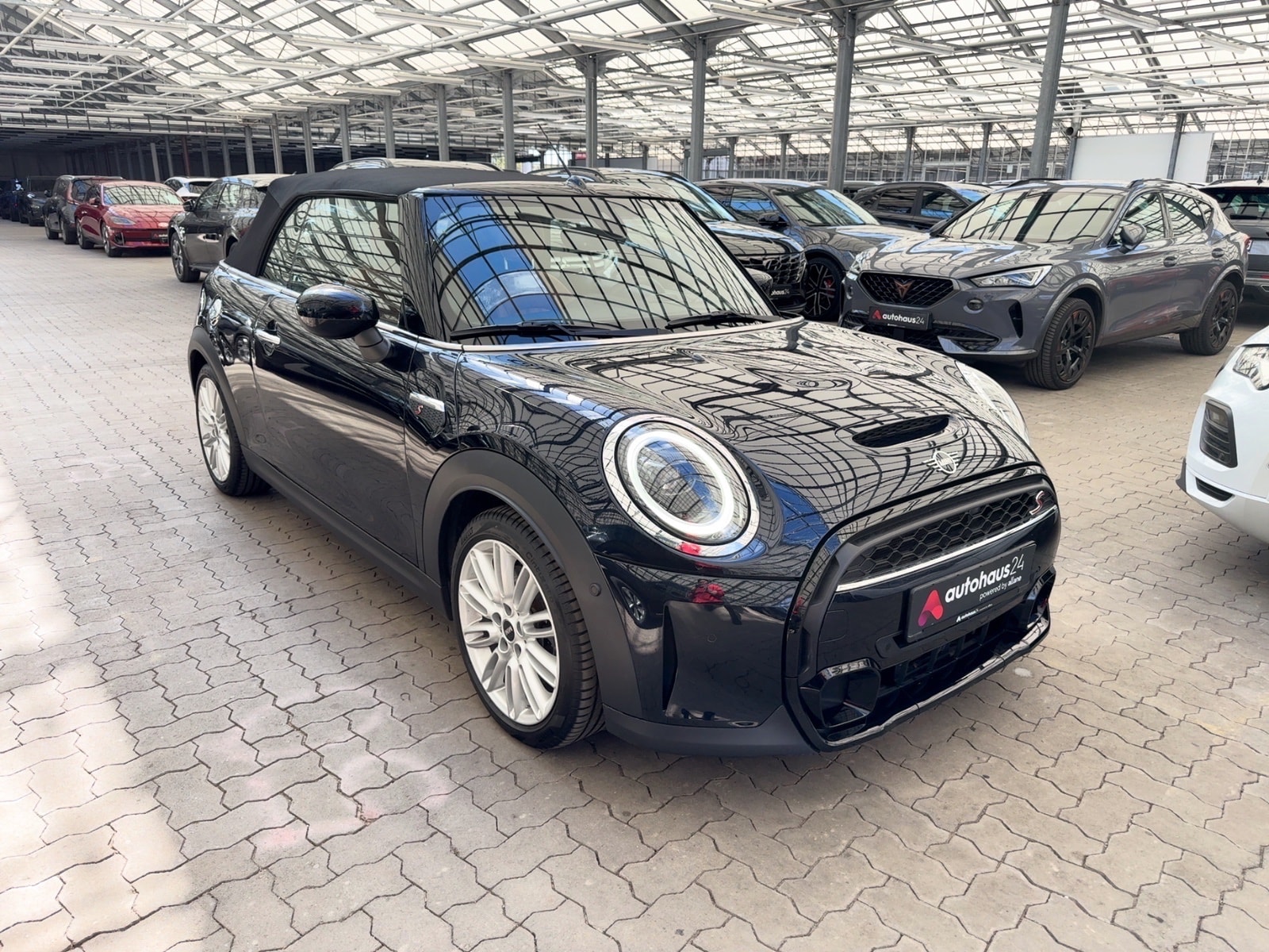 MINI Cabrio Cabrio / Roadster MINI MINI Cooper S Cabrio Classic Trim Steptronic Cabriolet #1