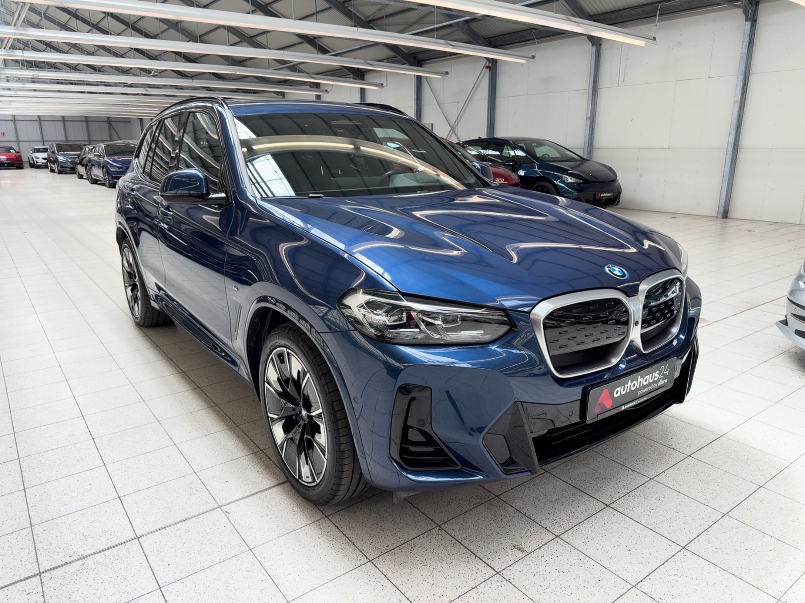 BMW iX3 SUV / Crossover / Geländewagen BMW ix3 iX3 IMPRESSIVE Sports Utility Vehicle #1