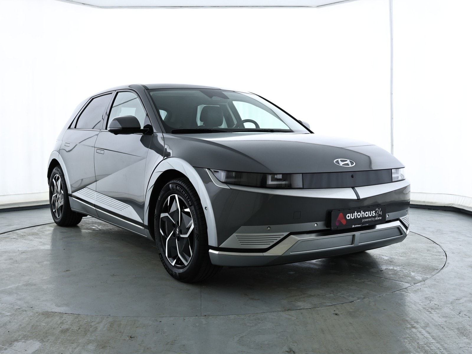 Hyundai IONIQ 5 Limousine HYUNDAI IONIQ 5 77,4 kWh Heckantrieb Sports Utility Vehicle #1