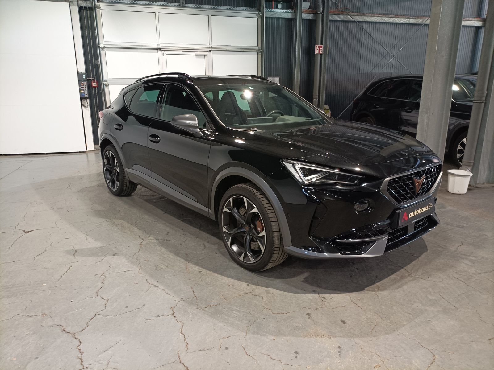 CUPRA Formentor SUV / Crossover / Geländewagen CUPRA Formentor 2.0 TSI 228kW VZ 4Drive DSG Sports Utility Vehicle #1