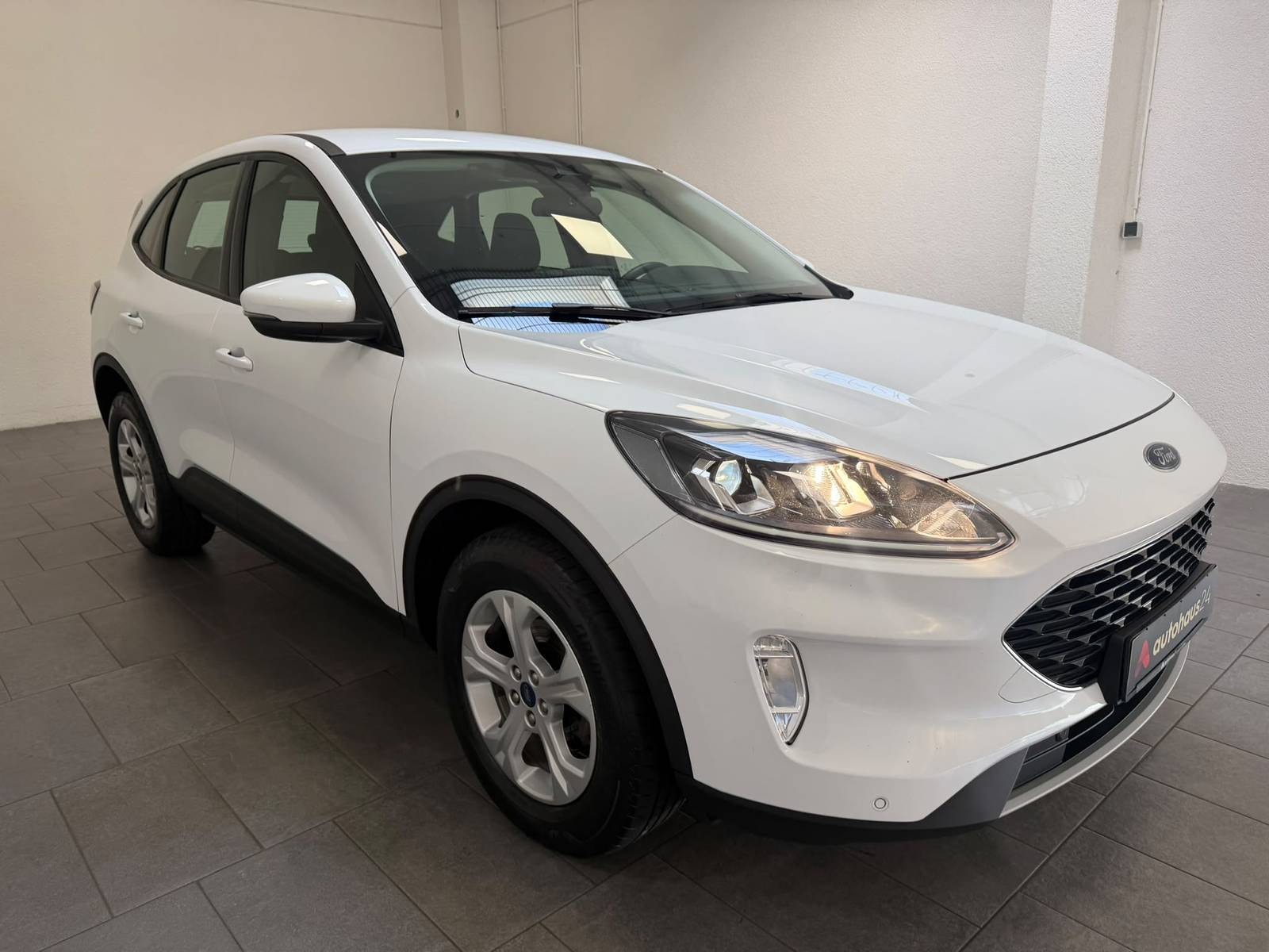 Ford Kuga SUV / Crossover / Geländewagen FORD Kuga 2.5 Duratec FHEV Cool & Connect CVT Sports Utility Vehicle #1