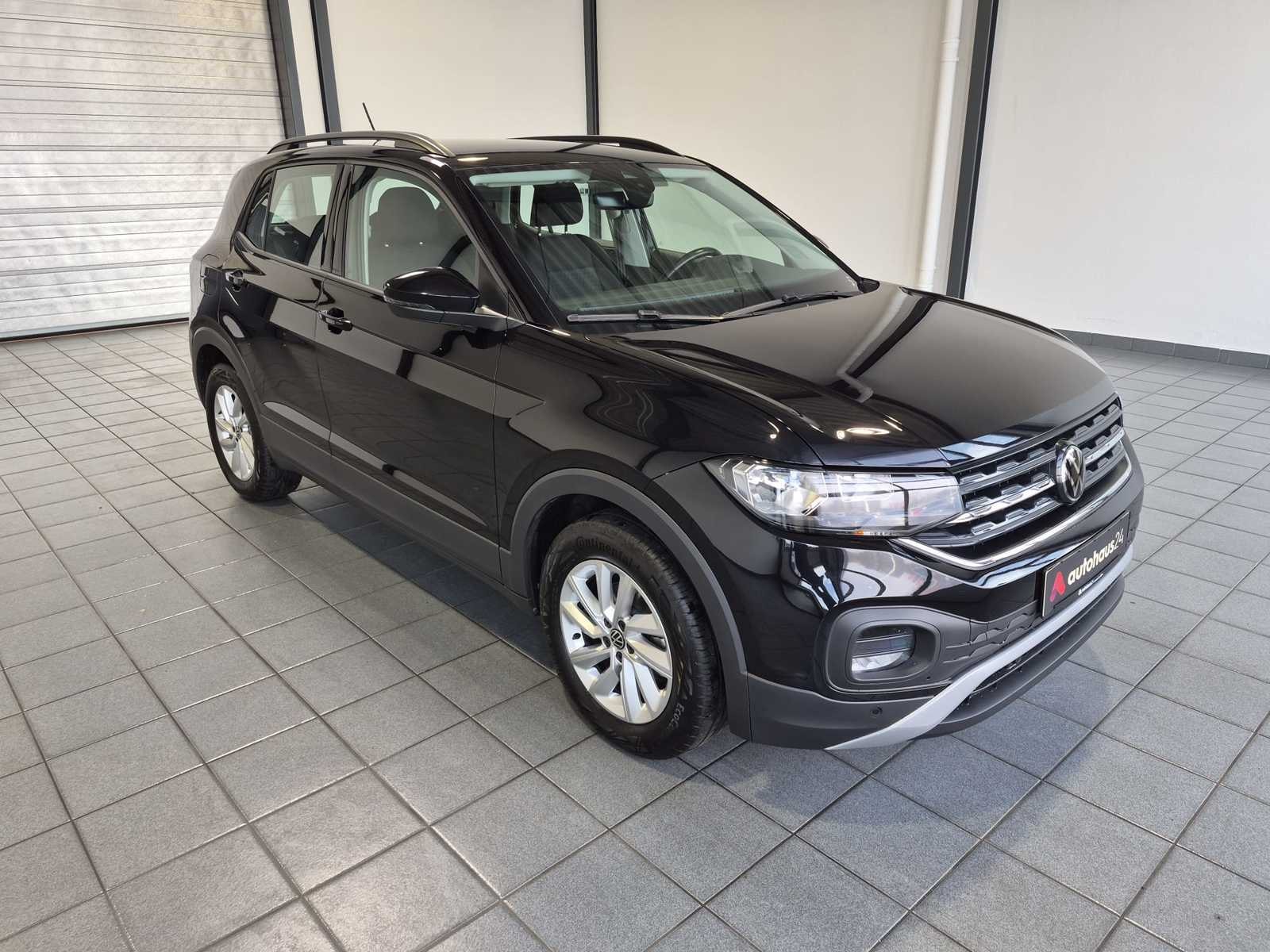 Volkswagen T-Cross SUV / Crossover / Geländewagen VOLKSWAGEN T-Cross 1.0 TSI OPF 81 kW DSG Life Sports Utility Vehicle #1