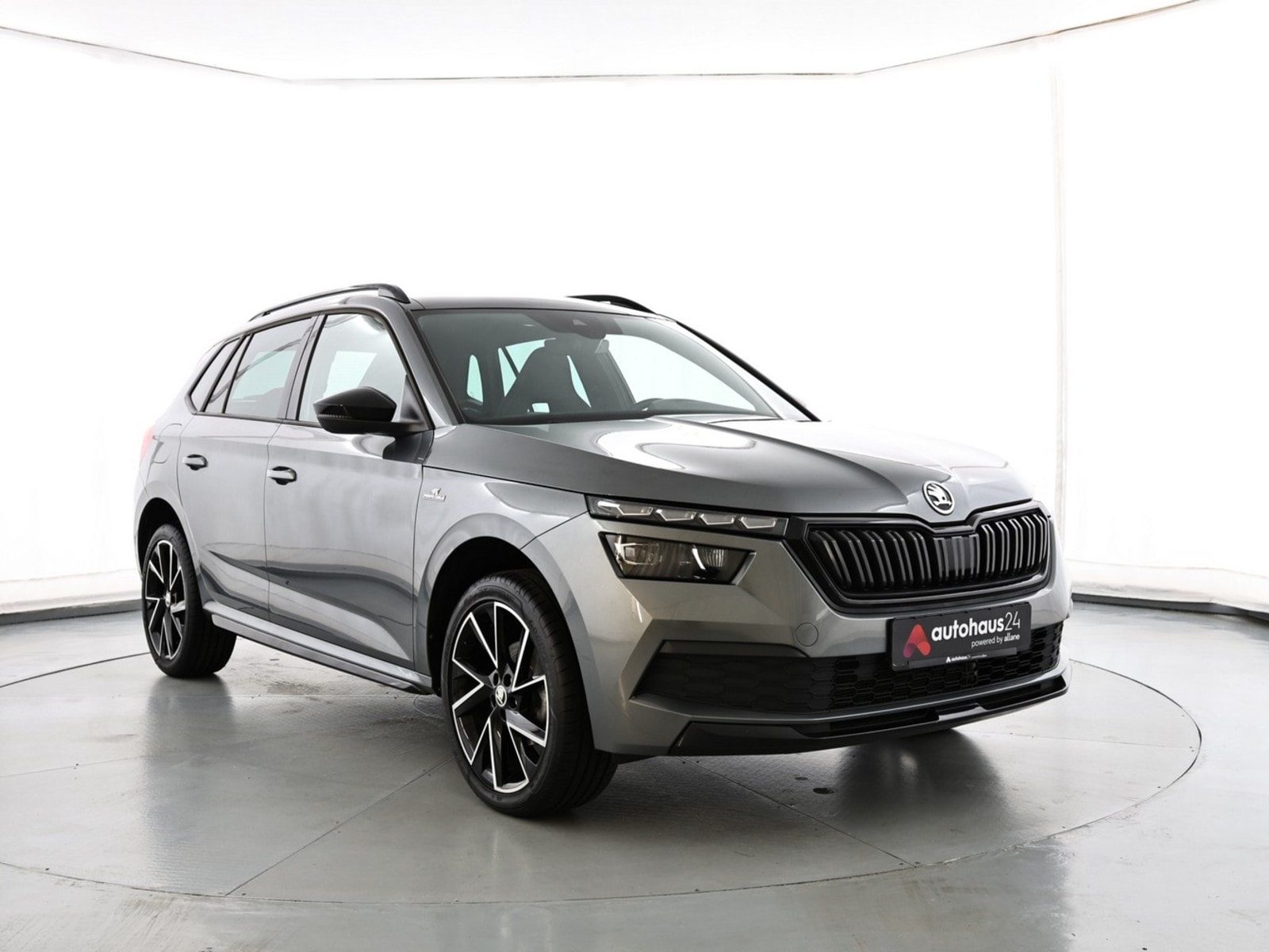 ŠKODA Kamiq SUV / Crossover / Geländewagen SKODA Kamiq 1.5 TSI ACT MONTE CARLO Sports Utility Vehicle #1
