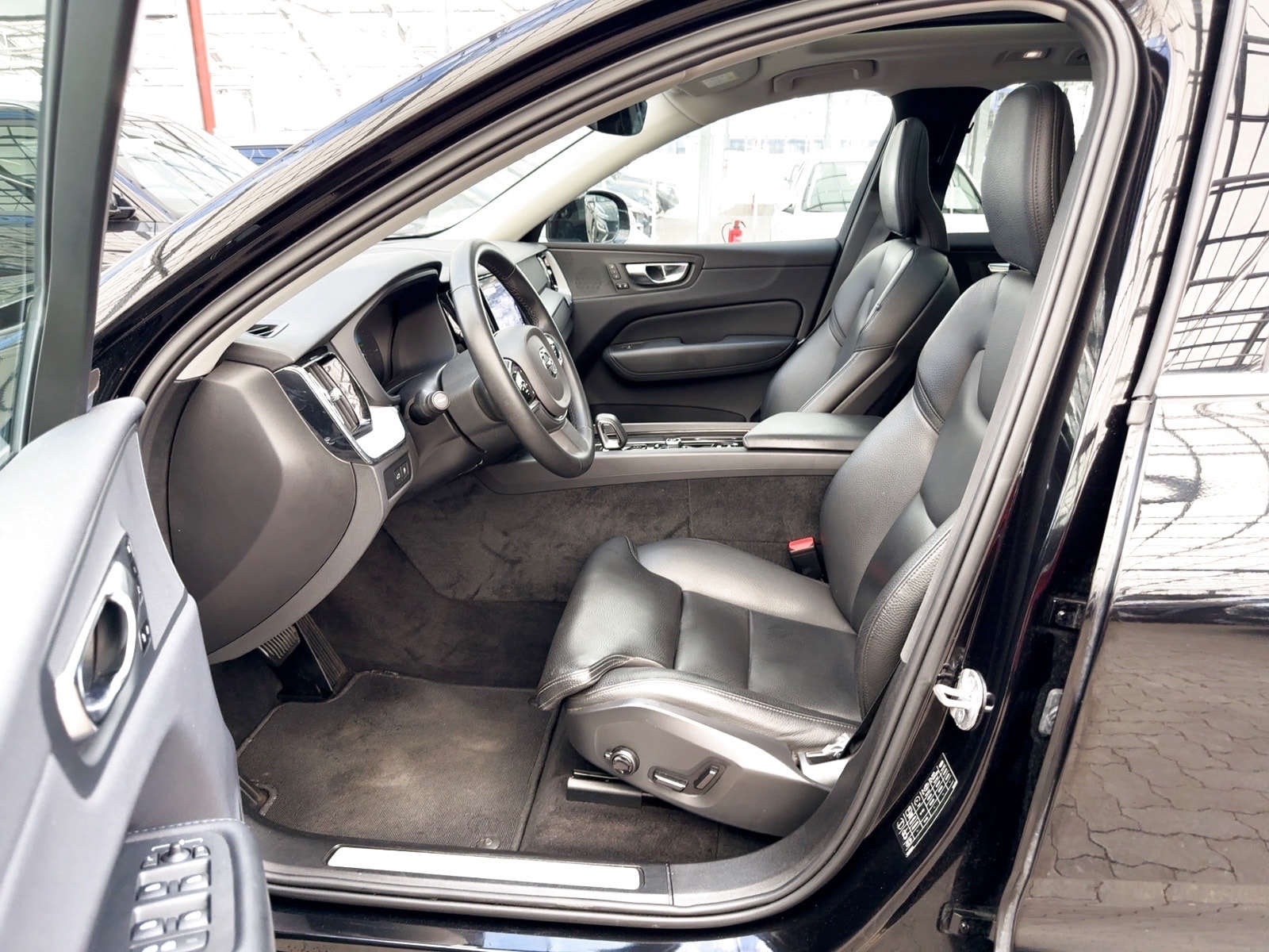 Volvo XC60 SUV XC 60 T6 AWD Inscription Plug-In (EURO 6d) #8