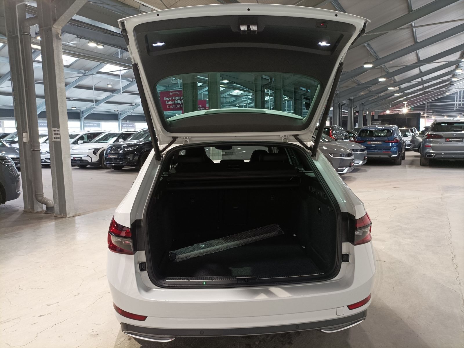 Skoda Superb Kombi Superb Combi 2.0 TDI Sportline (EURO 6d) #6