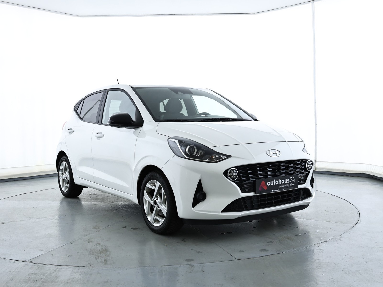 Hyundai i10 Schräghecklimousine HYUNDAI i10 1.0 Connect & Go Schräghecklimousine #1