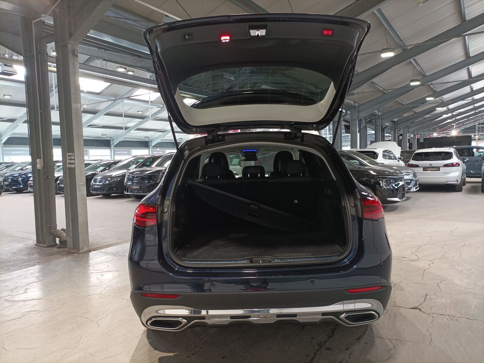 Mercedes Benz GLC-Klasse SUV GLC 220 d Avantgarde 4Matic #6