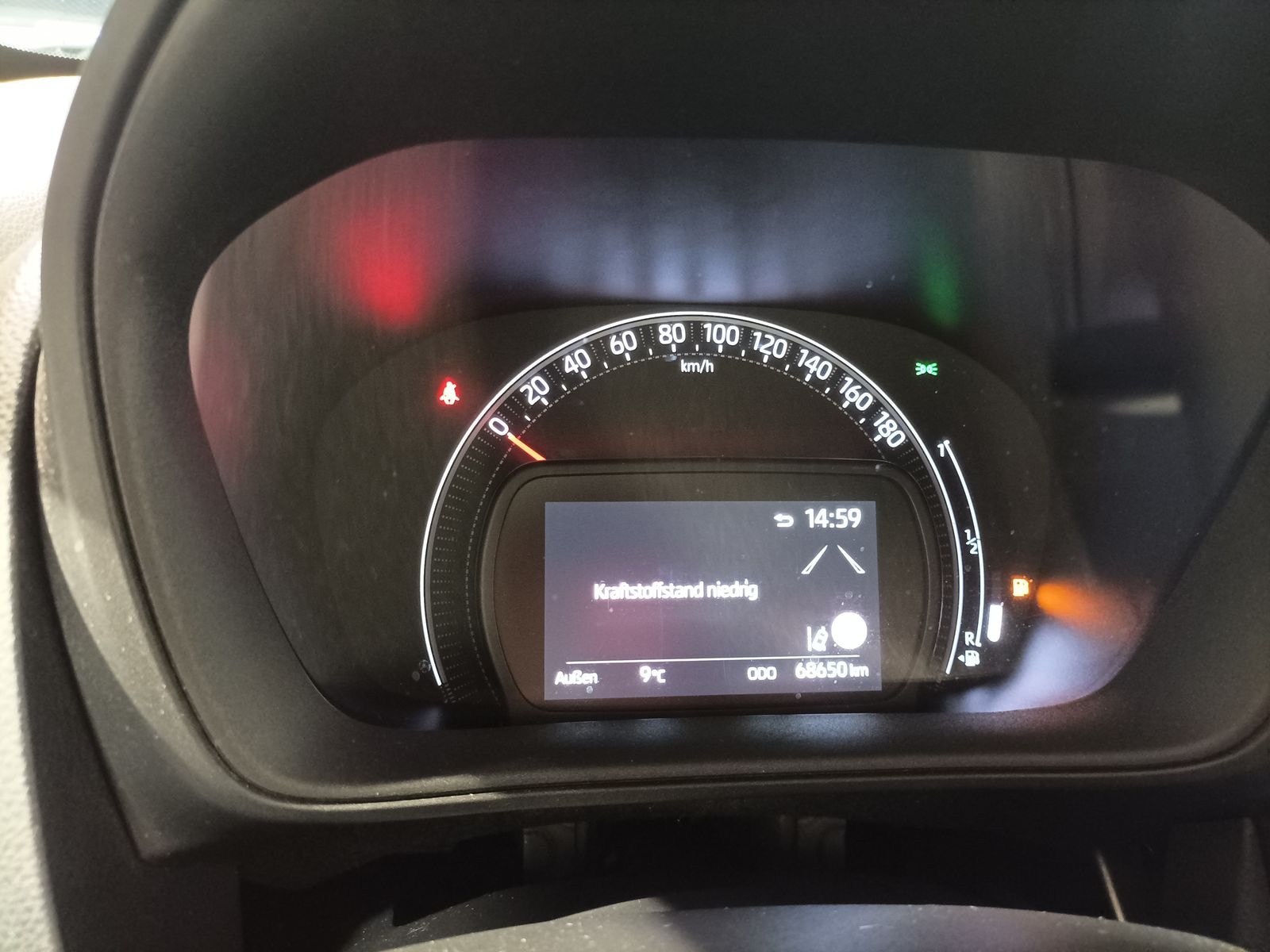 Toyota Aygo Schräghecklimousine Aygo X 1.0 VVT-i #6