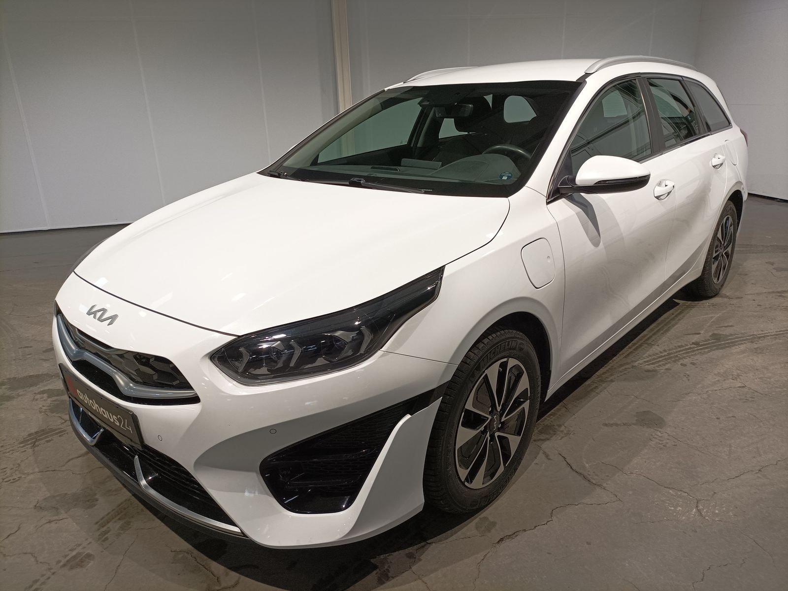 Kia Ceed Kombi Ceed 1.6 Plug-in Hybrid Spirit #3