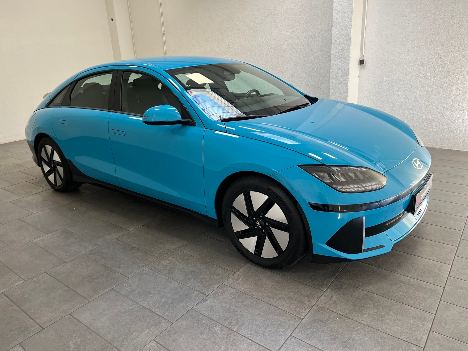 Hyundai IONIQ 6 Limousine HYUNDAI IONIQ 6 53kWh 111kW Limousine #1