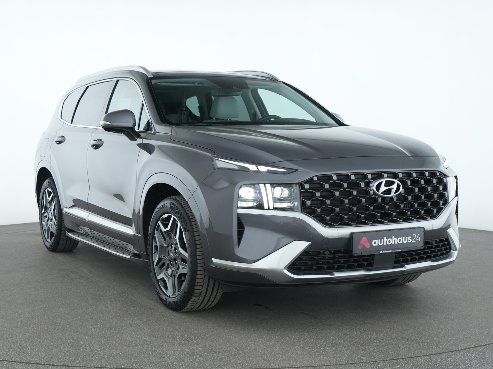 Hyundai Santa Fe SUV / Crossover / Geländewagen HYUNDAI Santa Fe 1.6 T-GDI Plug-in Hybrid 4WD Auto Sports Utility Vehicle #1