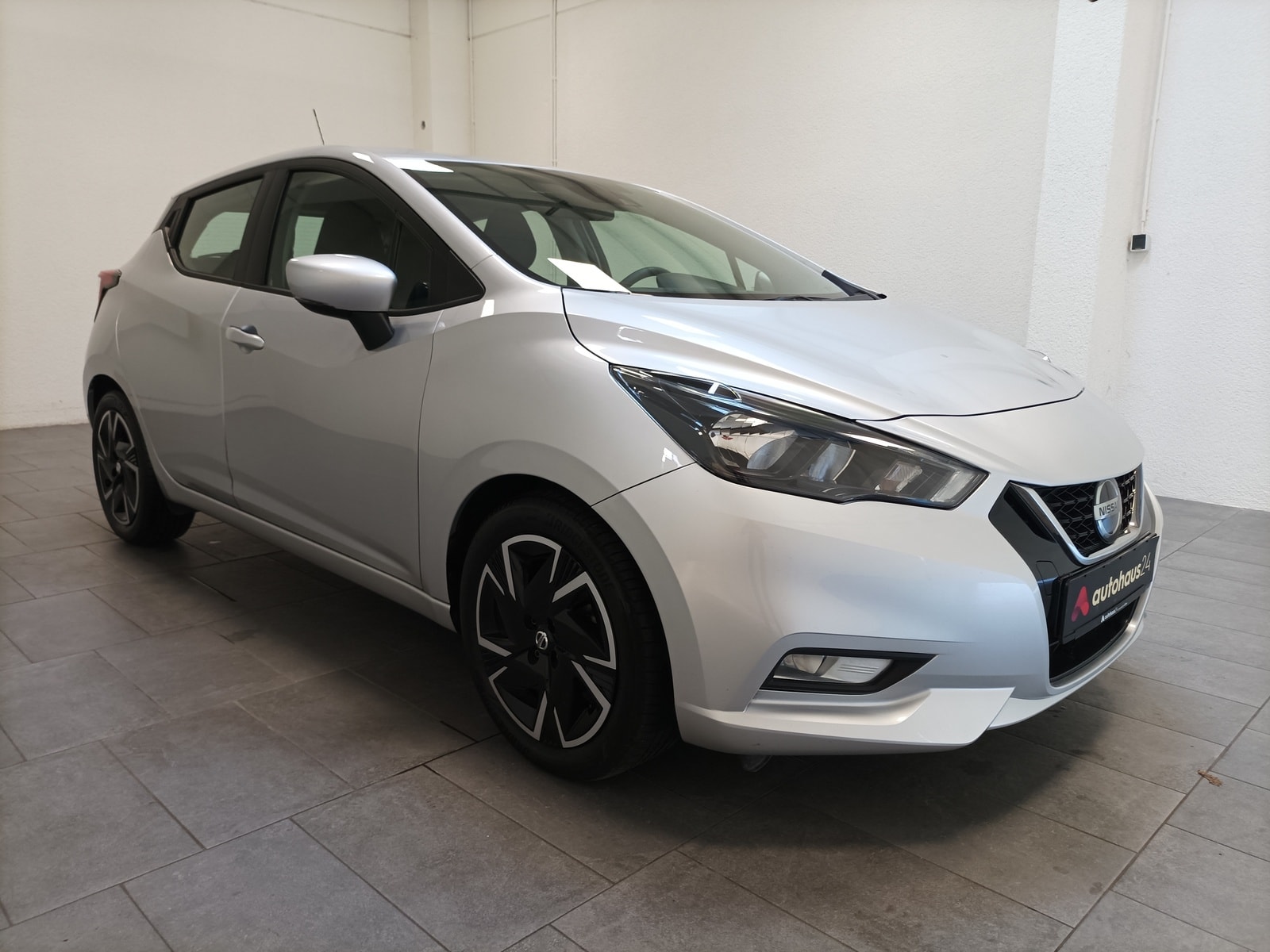 Nissan Micra Schräghecklimousine NISSAN Micra 1.0 IG-T N-WAY Xtronic Auto Schräghecklimousine #1