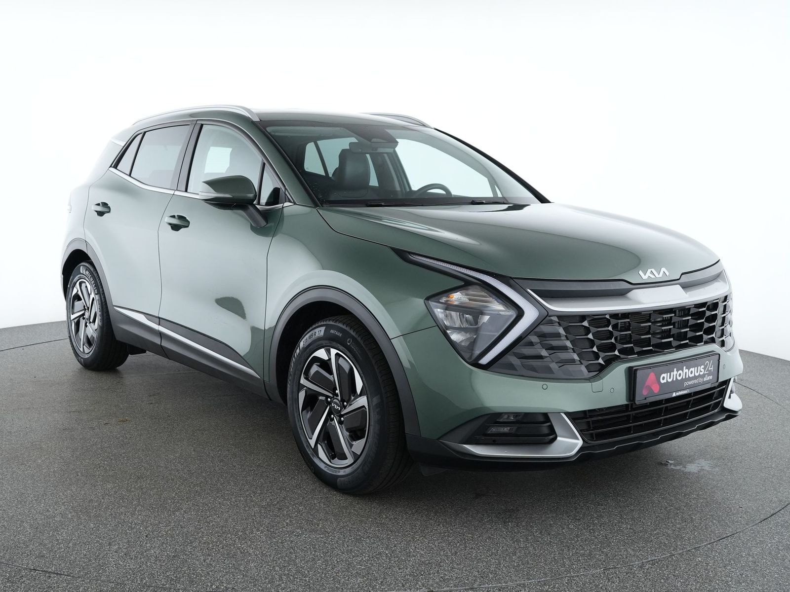 Kia Sportage SUV / Crossover / Geländewagen KIA Sportage 1.6 T-GDI EcoDyn. 132kW Vision DCT 4WD Sports Utility Vehicle #1