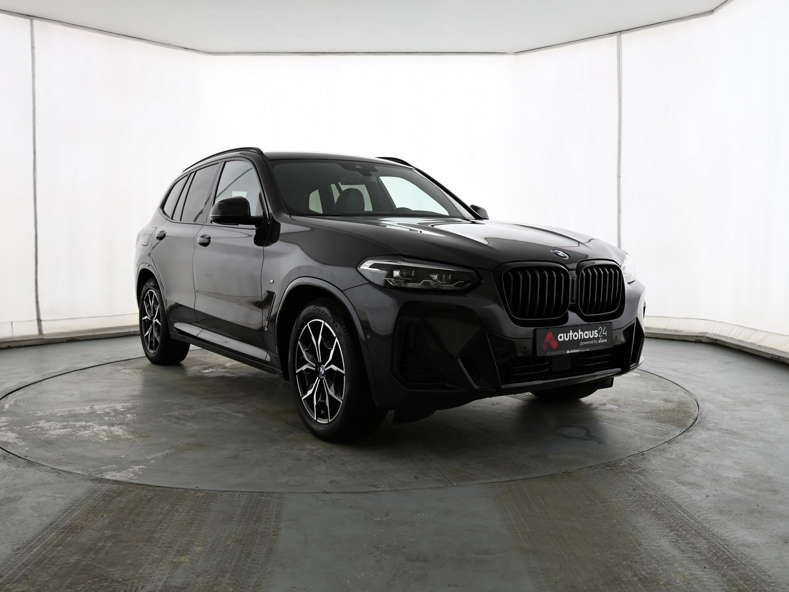BMW X3 SUV / Crossover / Geländewagen BMW X3 xDrive20i AT Sports Utility Vehicle #1