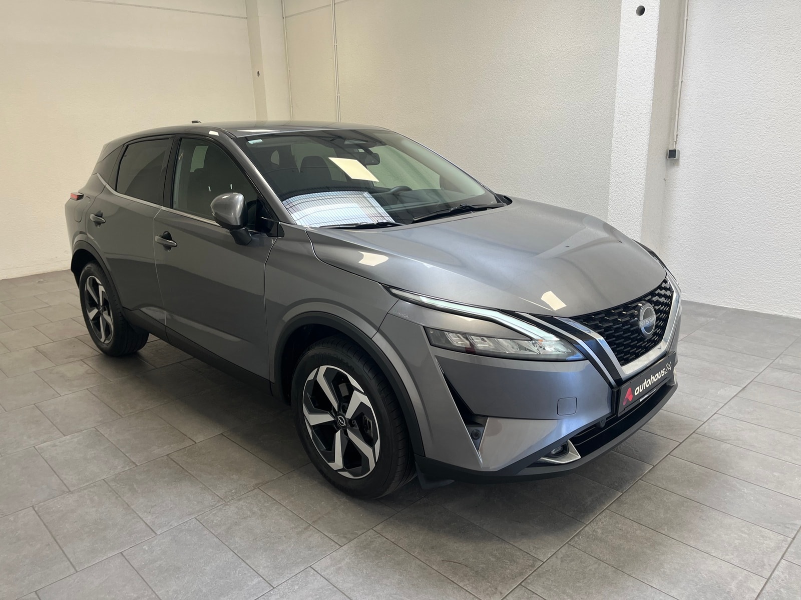 Nissan Qashqai SUV / Crossover / Geländewagen NISSAN Qashqai 1.3 DIG-T MHEV 158PS Xtronic N-Connecta Crossover #1
