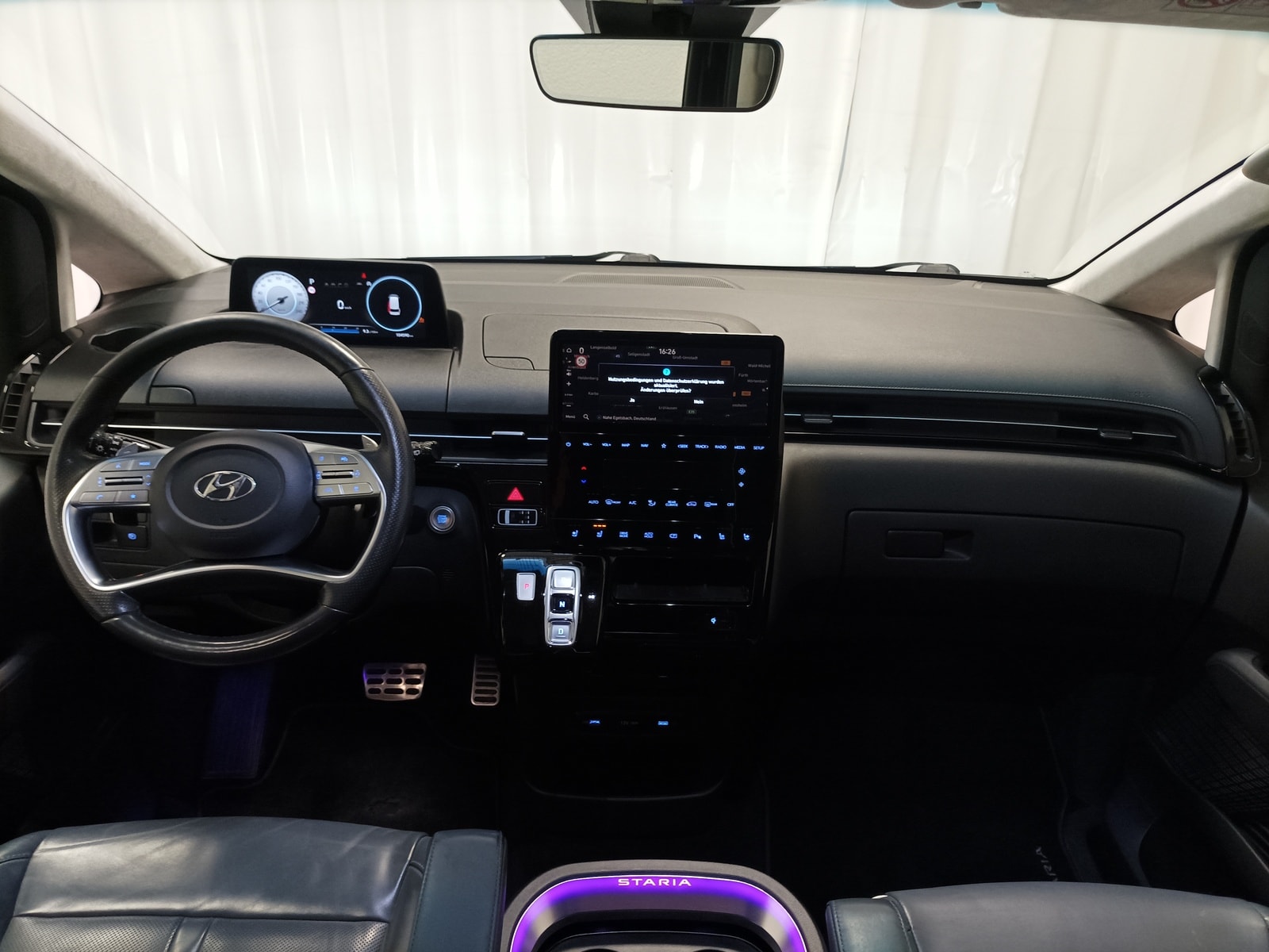 Hyundai STARIA Van STARIA 2.2 CRDi Signature 4WD (7-Sitzer) #9