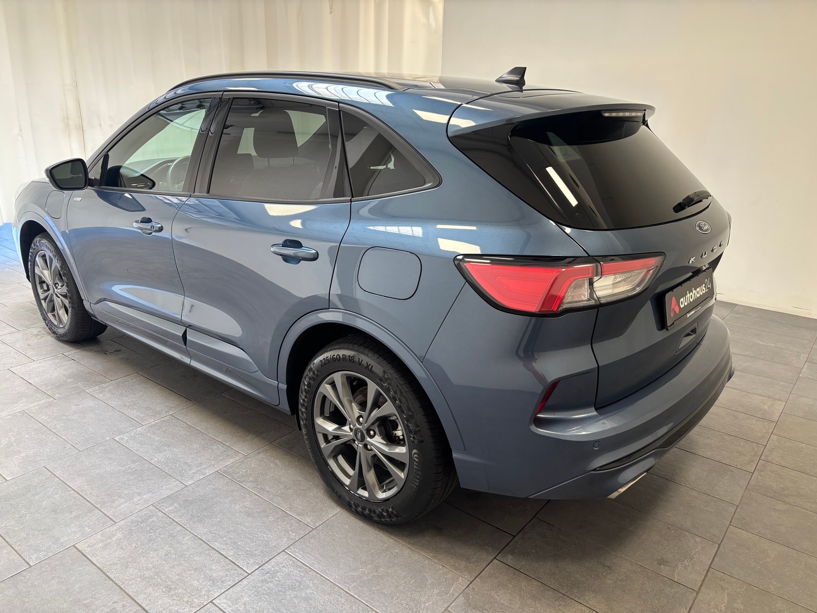 Ford Kuga SUV Kuga 2.5 Duratec Plug-in-Hybrid PHEV ST-Line X (EU #4
