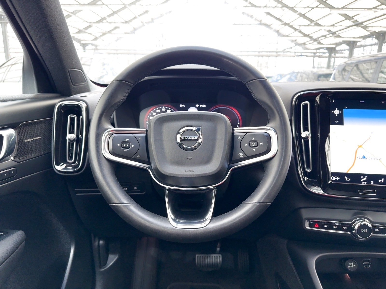 Volvo XC40 SUV XC 40 T5 2WD Ultimate Dark Plug-In (E6d) #11