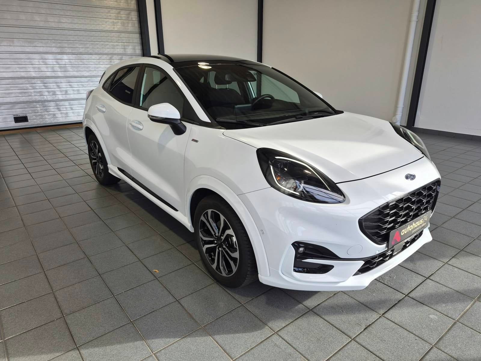 Ford Puma SUV / Crossover / Geländewagen FORD Puma 1,0 EcoBoost Hybrid 114kW ST-Line Auto Sports Utility Vehicle #1