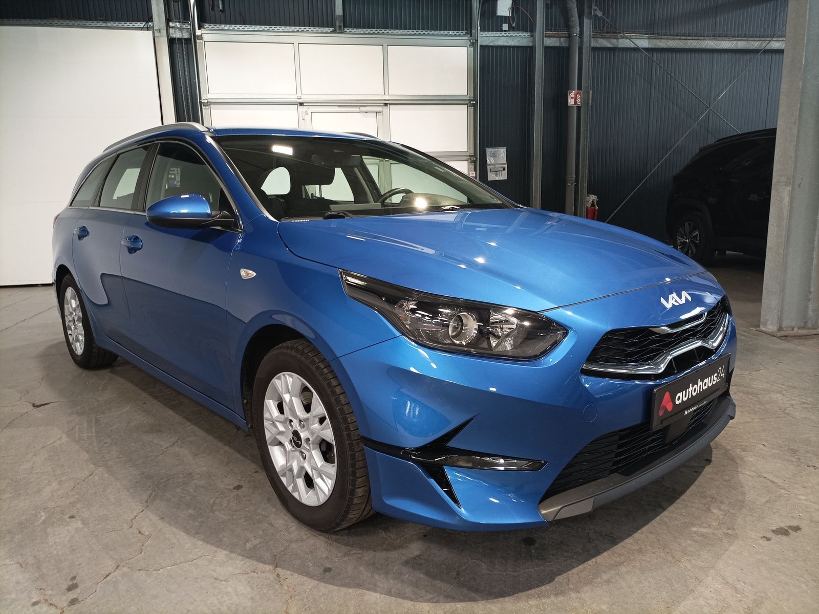 Kia Ceed Sportswagon Kombi KIA Ceed 1.6 CRDi MHEV 100kW DCT Vision SW Kombi #1