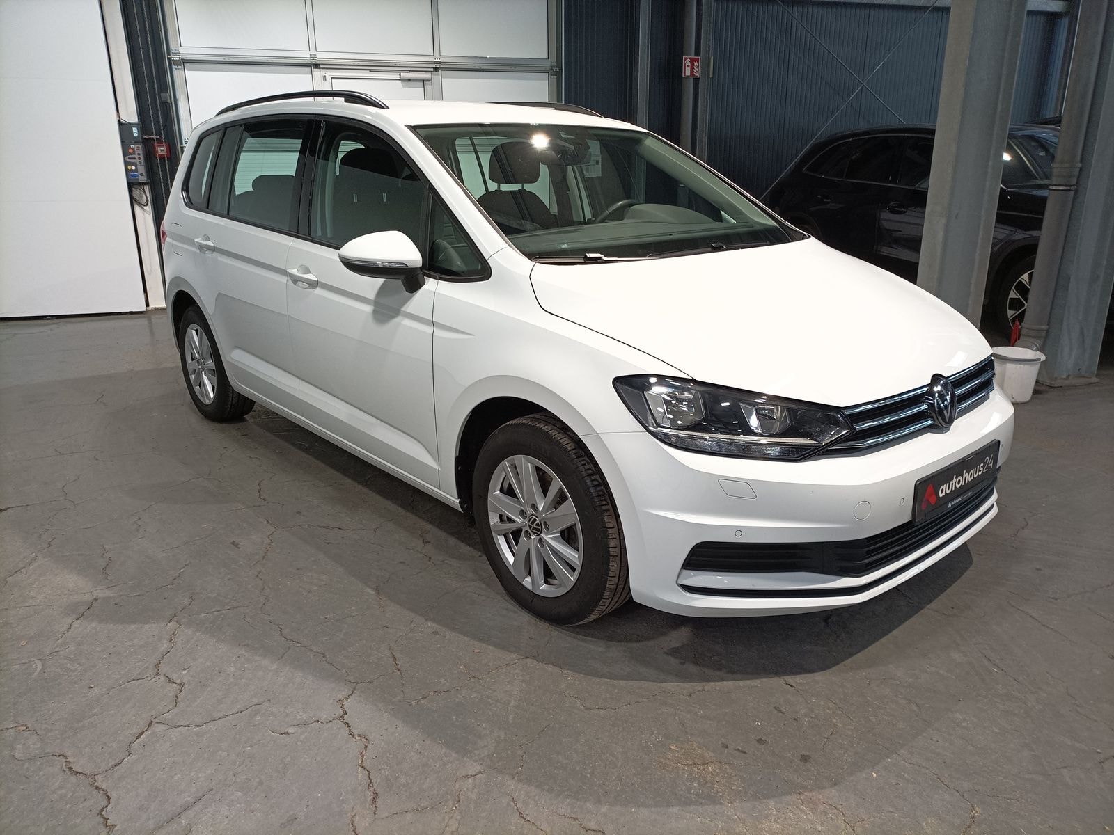 Volkswagen Touran Kleinbus / Van VOLKSWAGEN Touran 2.0 TDI SCR 90kW Comfortline Kompaktvan #1