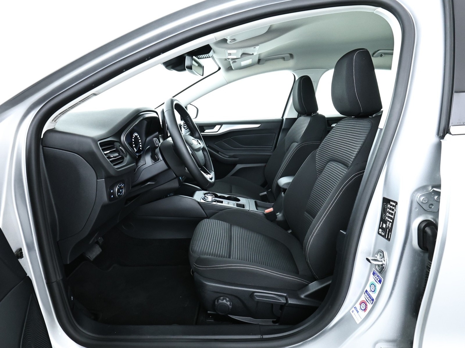 Ford Focus Kombi Focus 1.5 EcoBlue Titanium (EURO 6d) #8