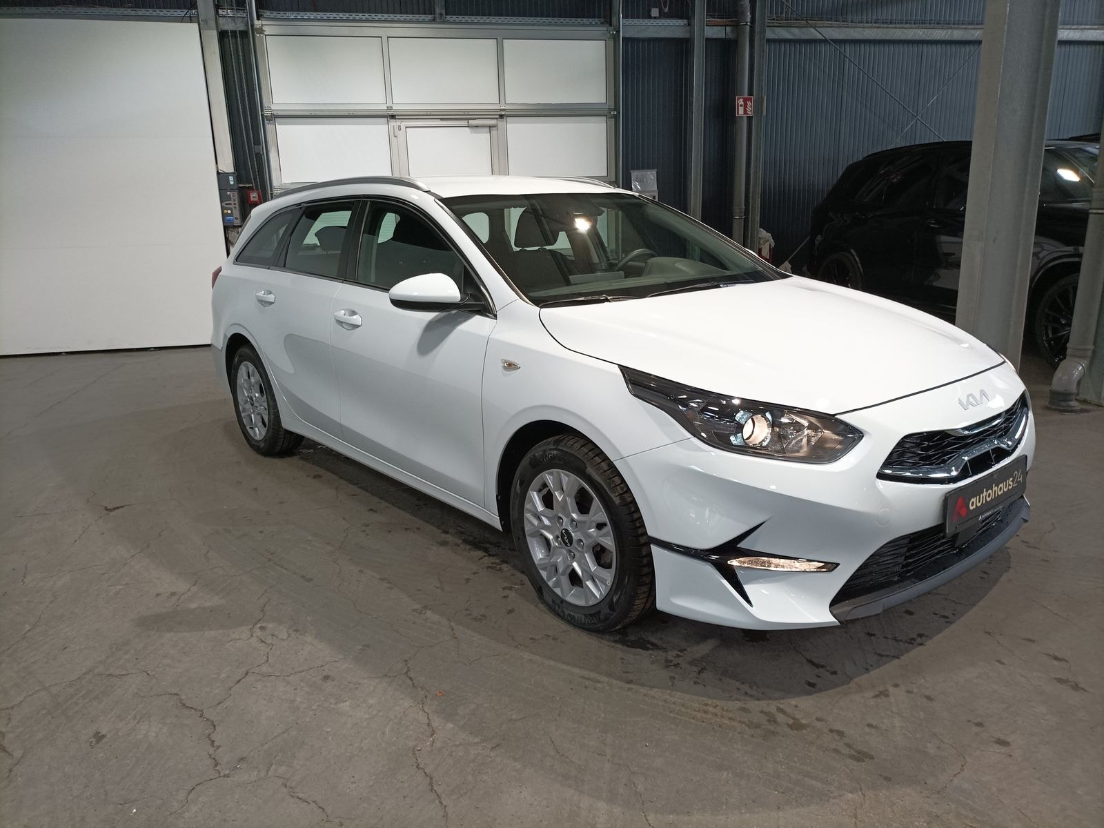 Kia Ceed Kombi KIA Ceed 1.5 T-GDI DCT Vision Sportswagon Kombi #1