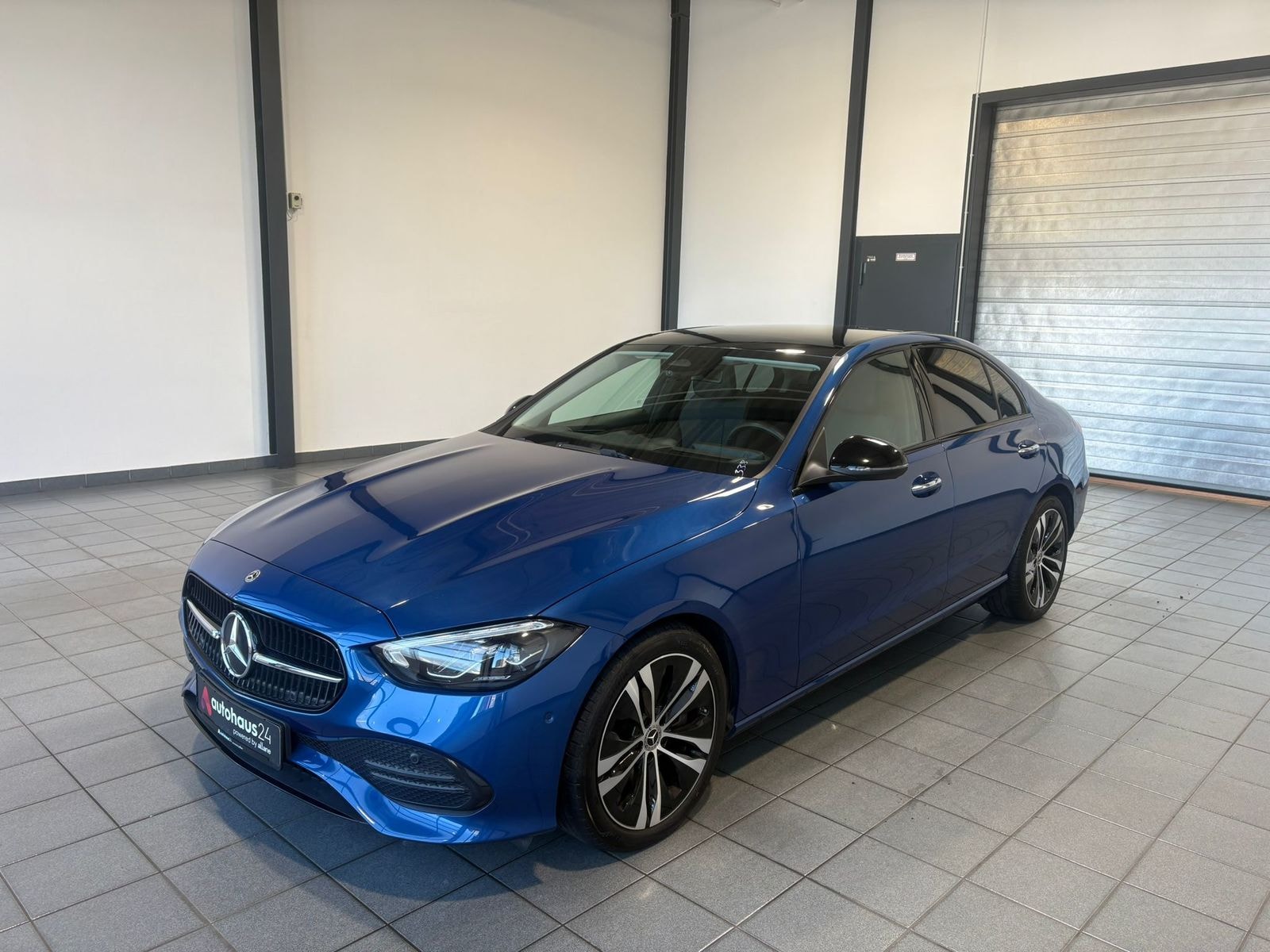 Mercedes Benz C-Klasse Limousine C 300 d Avantgarde 4Matic (EURO 6e) #3