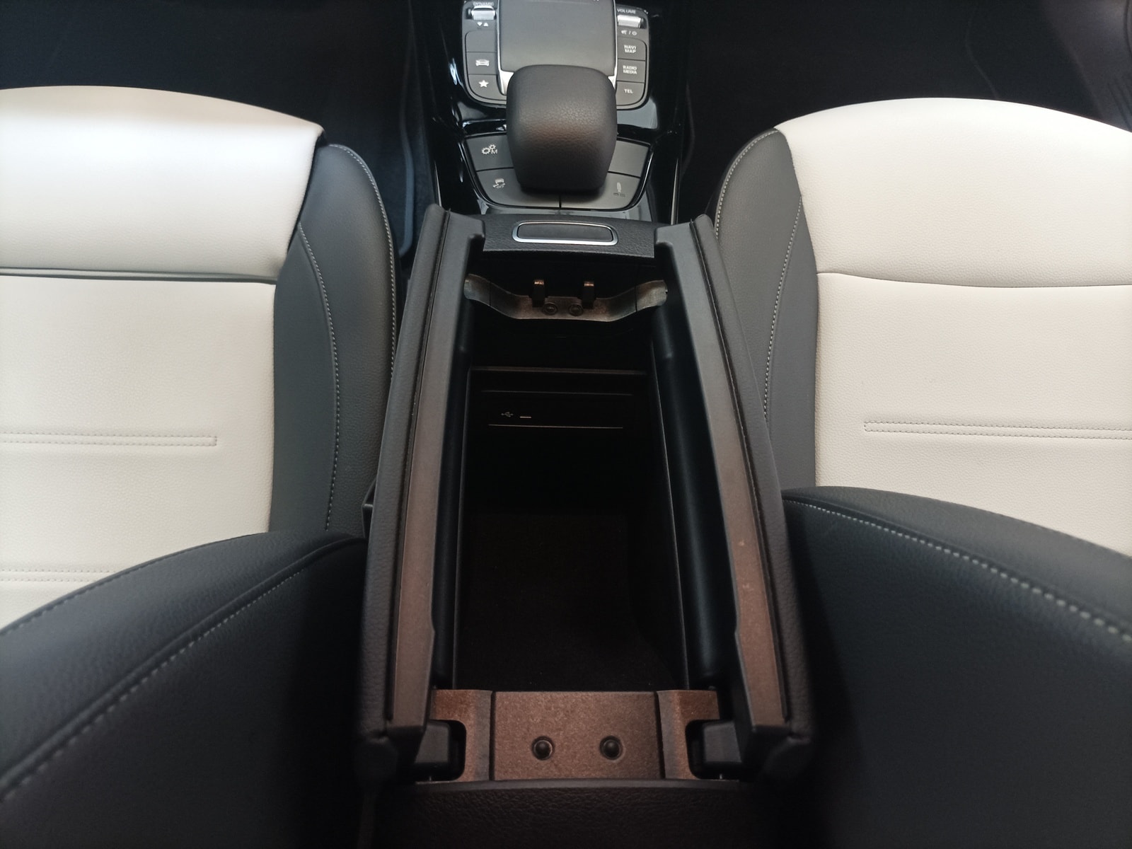 Mercedes Benz CLA-Klasse Limousine AMG CLA 45 S 4Matic (EURO 6d) #17