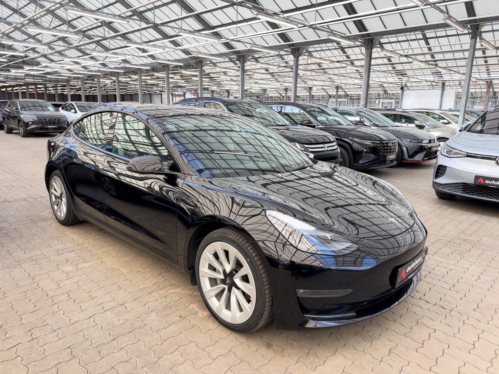 TESLA Model 3 Sonstige TESLA Model 3 Allradantrieb mit Dualmotor Long Range Limousine #1