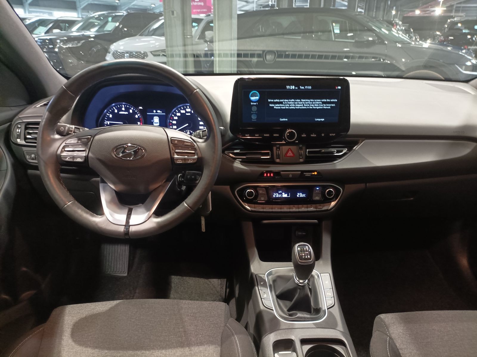 Hyundai i30 Kombi i30 1.0 T-GDI Connect & Go #9