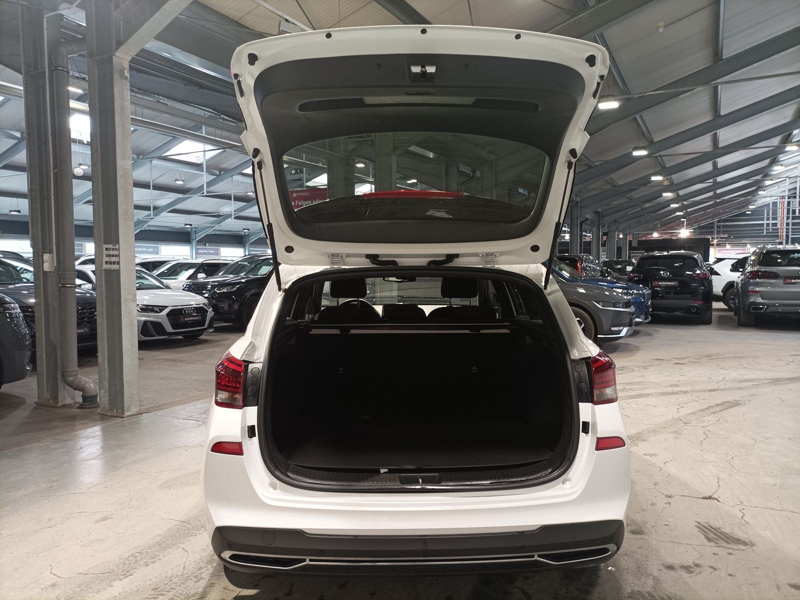Hyundai i30 Kombi i30 1.0 T-GDI Connect & Go #6