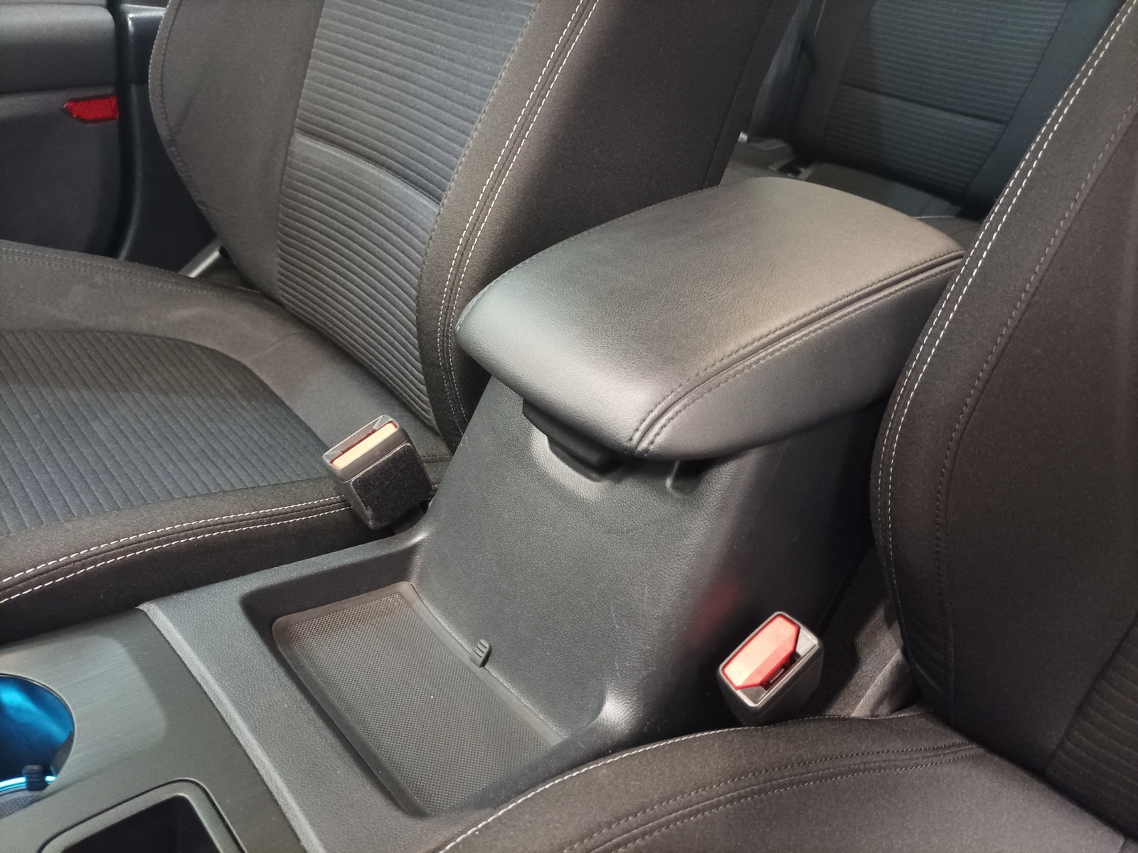 Ford Focus Kombi Focus 1.5 EcoBlue Titanium (EURO 6d) #13